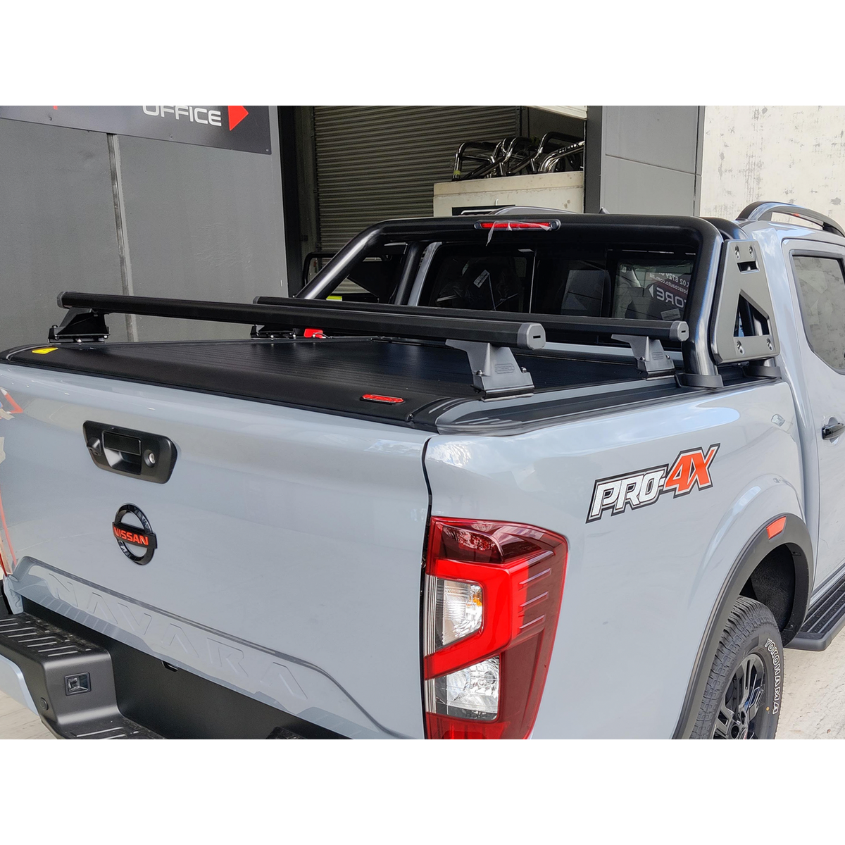 Rear Cargo Roller Tracks Racks Suitable for Bosscoauto BA Roller Shutters
