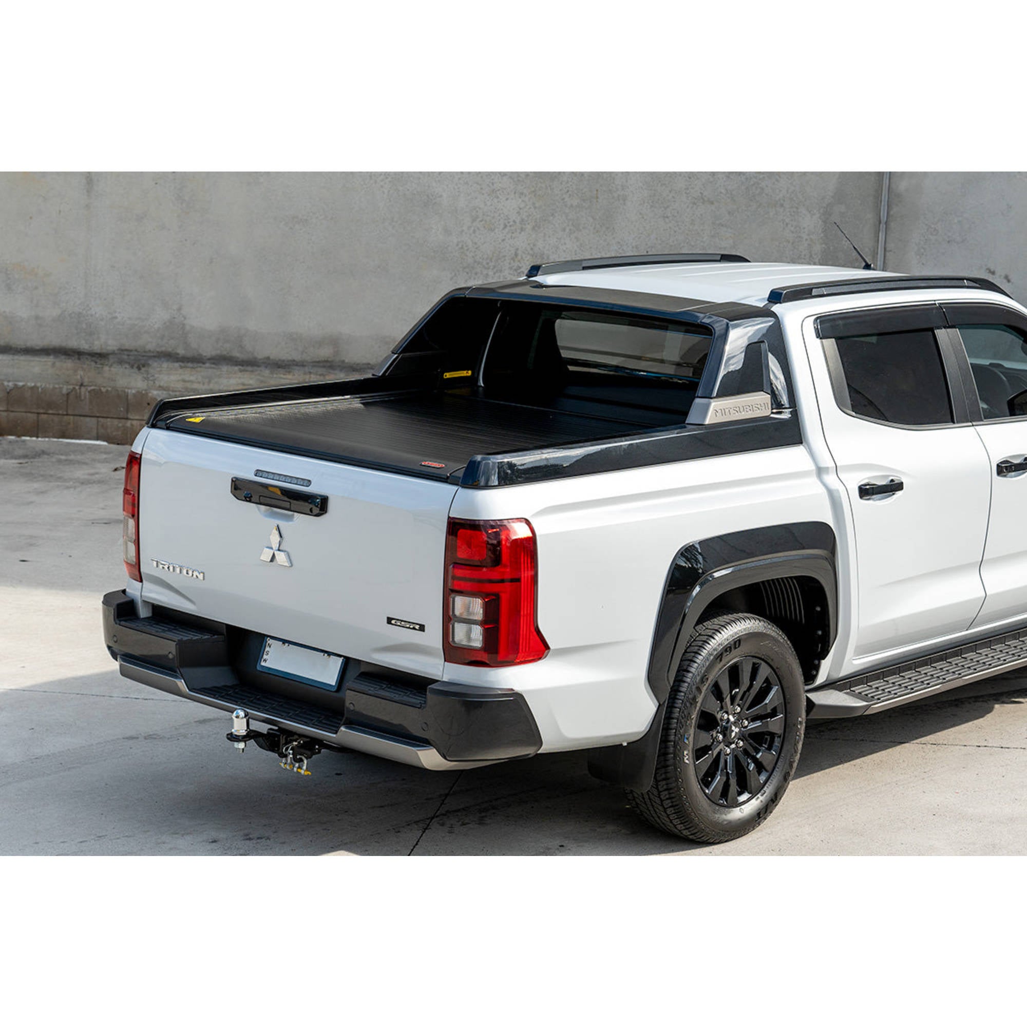 Electric Roller Shutter Tonneau Lid Suitable For Mitsubishi Triton MV 2023-2025