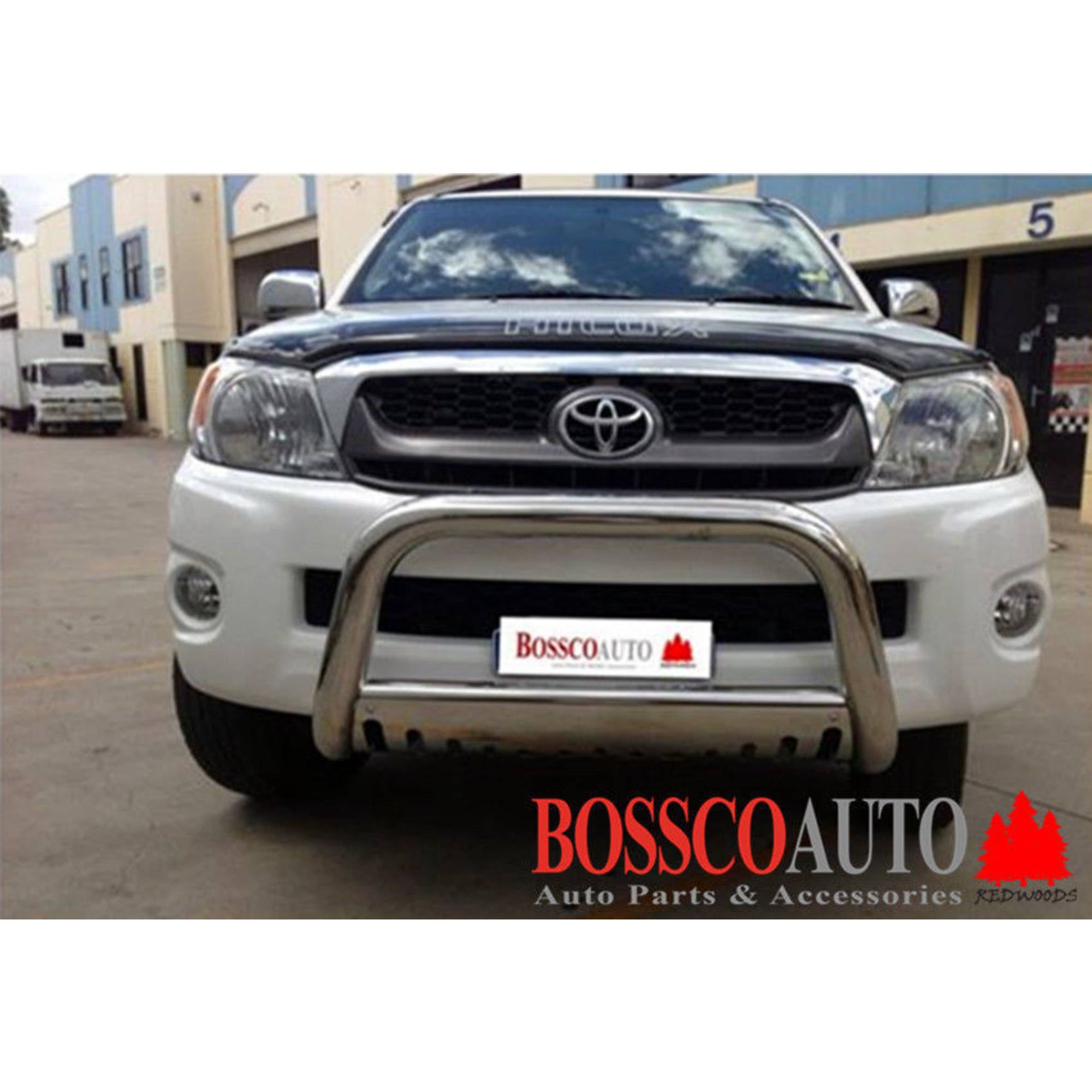 Low Nudge Bar suitable for Toyota Hilux 2005-2015