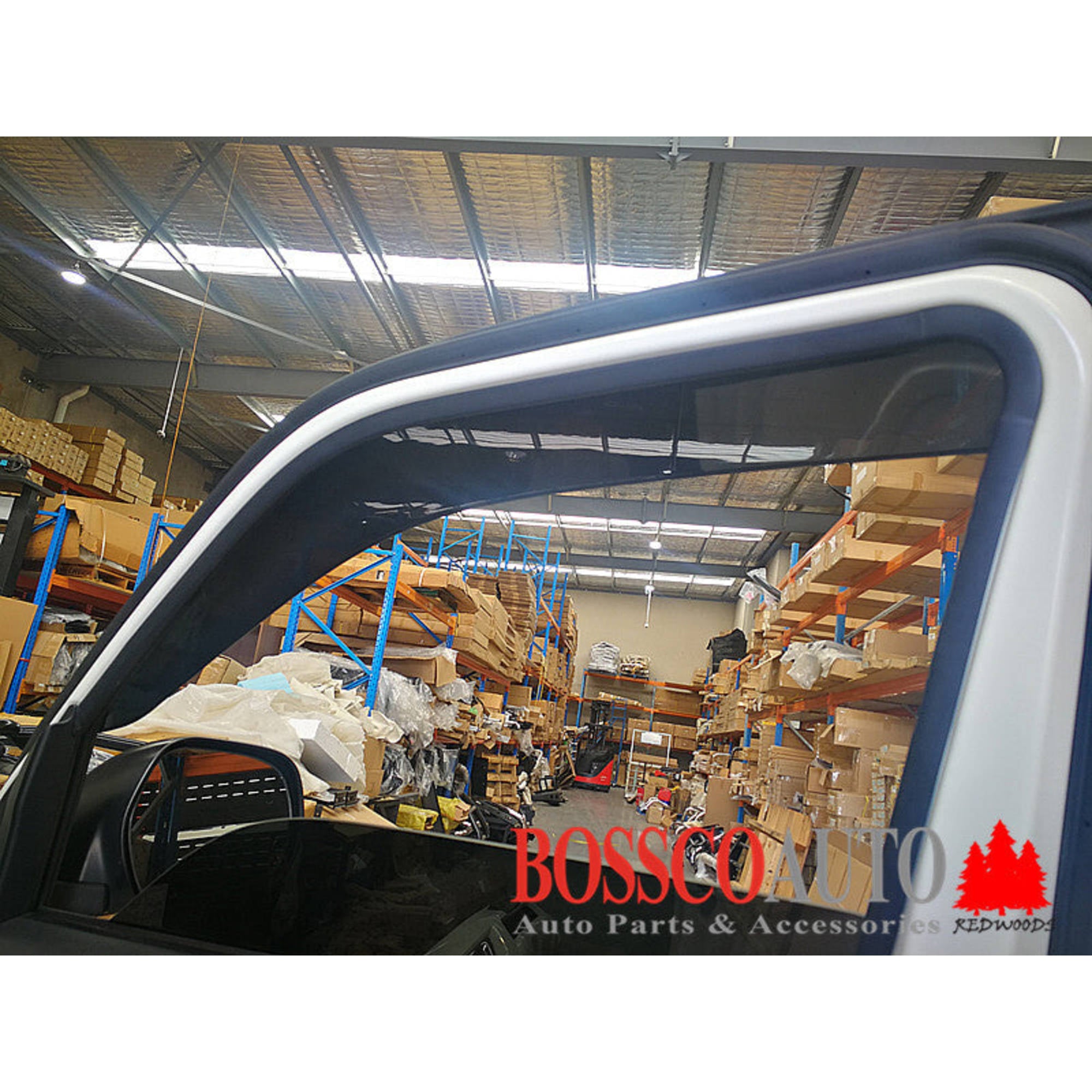 Weathershields Suitable For Toyota Hiace LWB & SLWB Commuter Bus 2005-2019