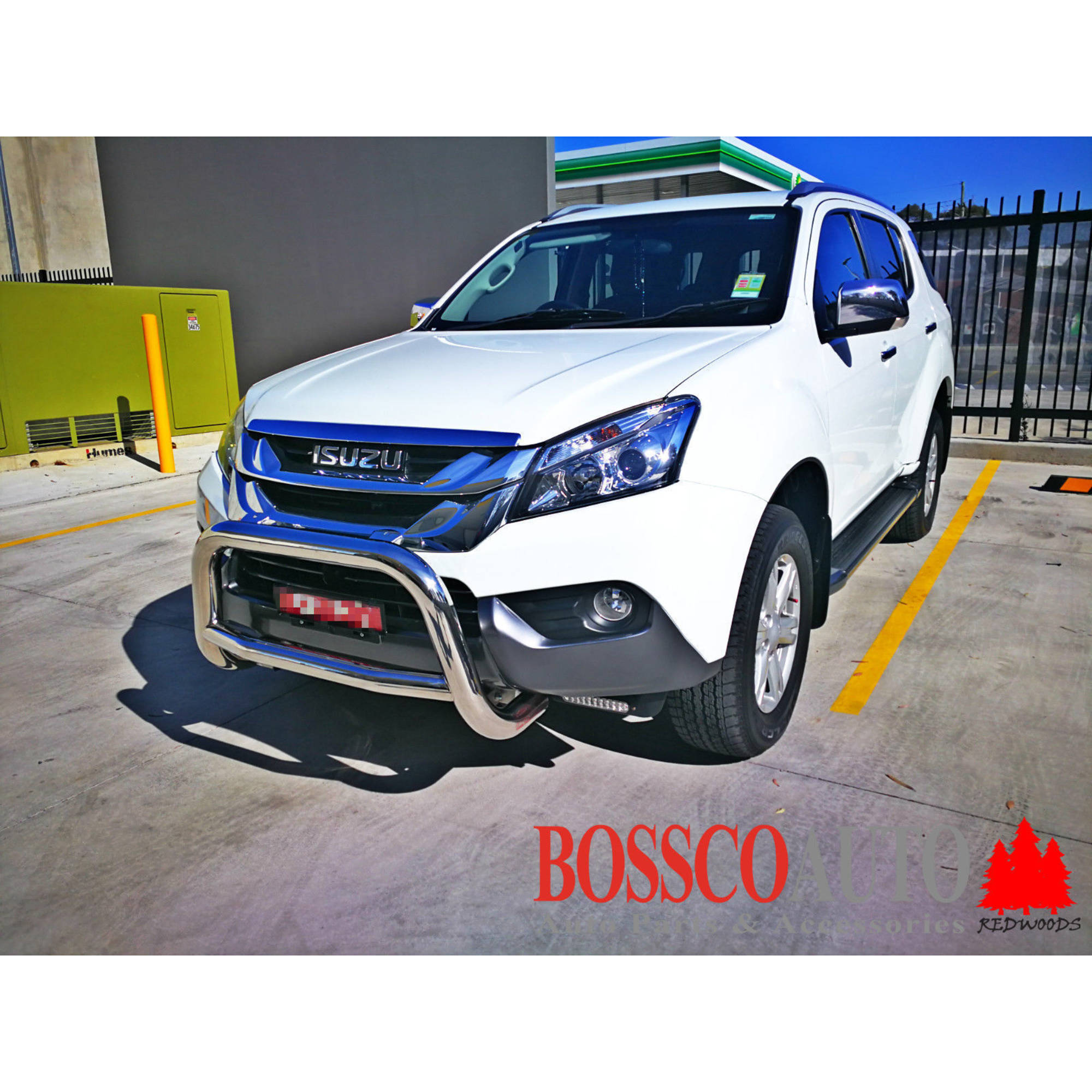 Chrome Low Nudge Bar suitable for Isuzu D-MAX / MU-X 2012-2020