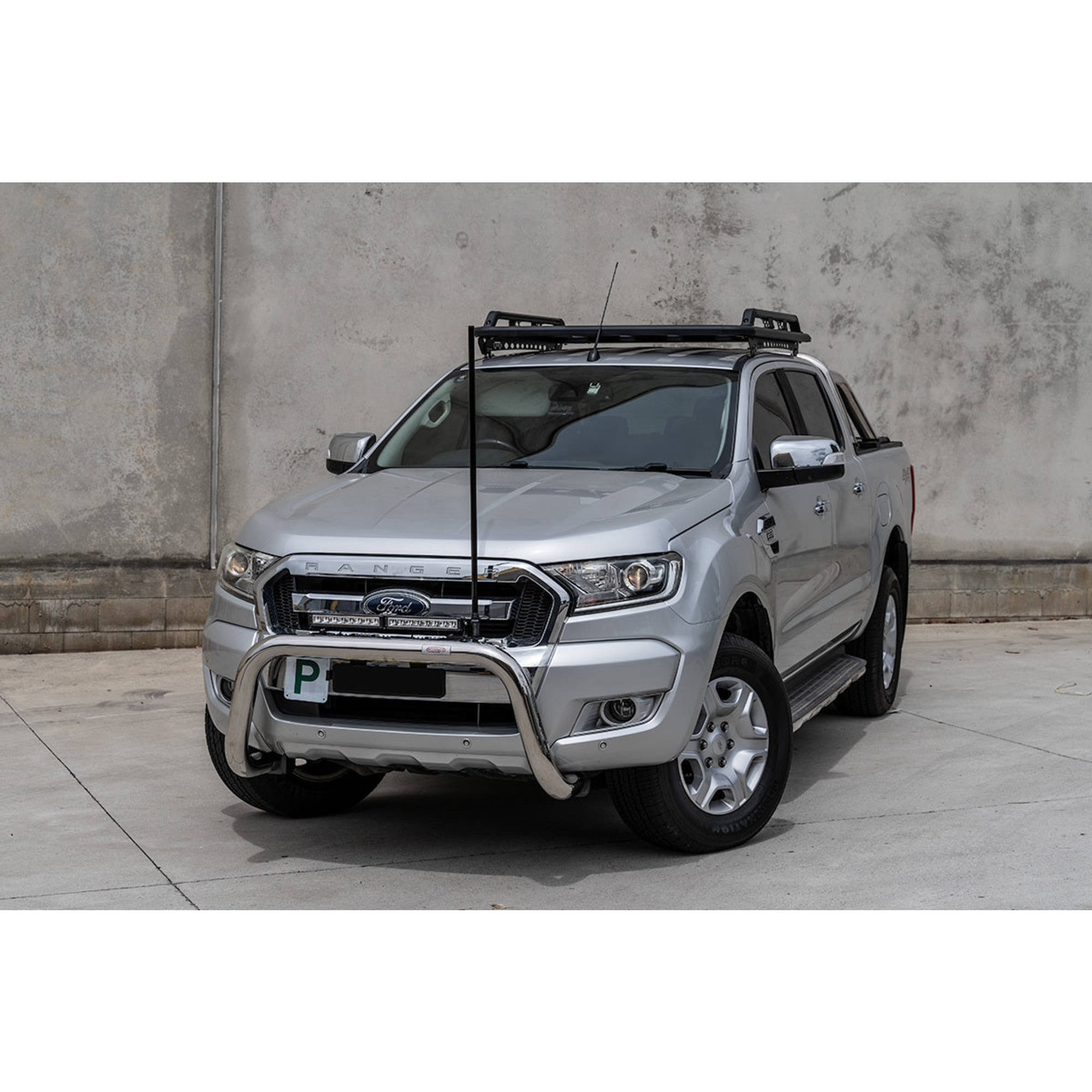 Oricom 4.5dB UHF CB Fibreglass Antenna 96cm Black ANU300