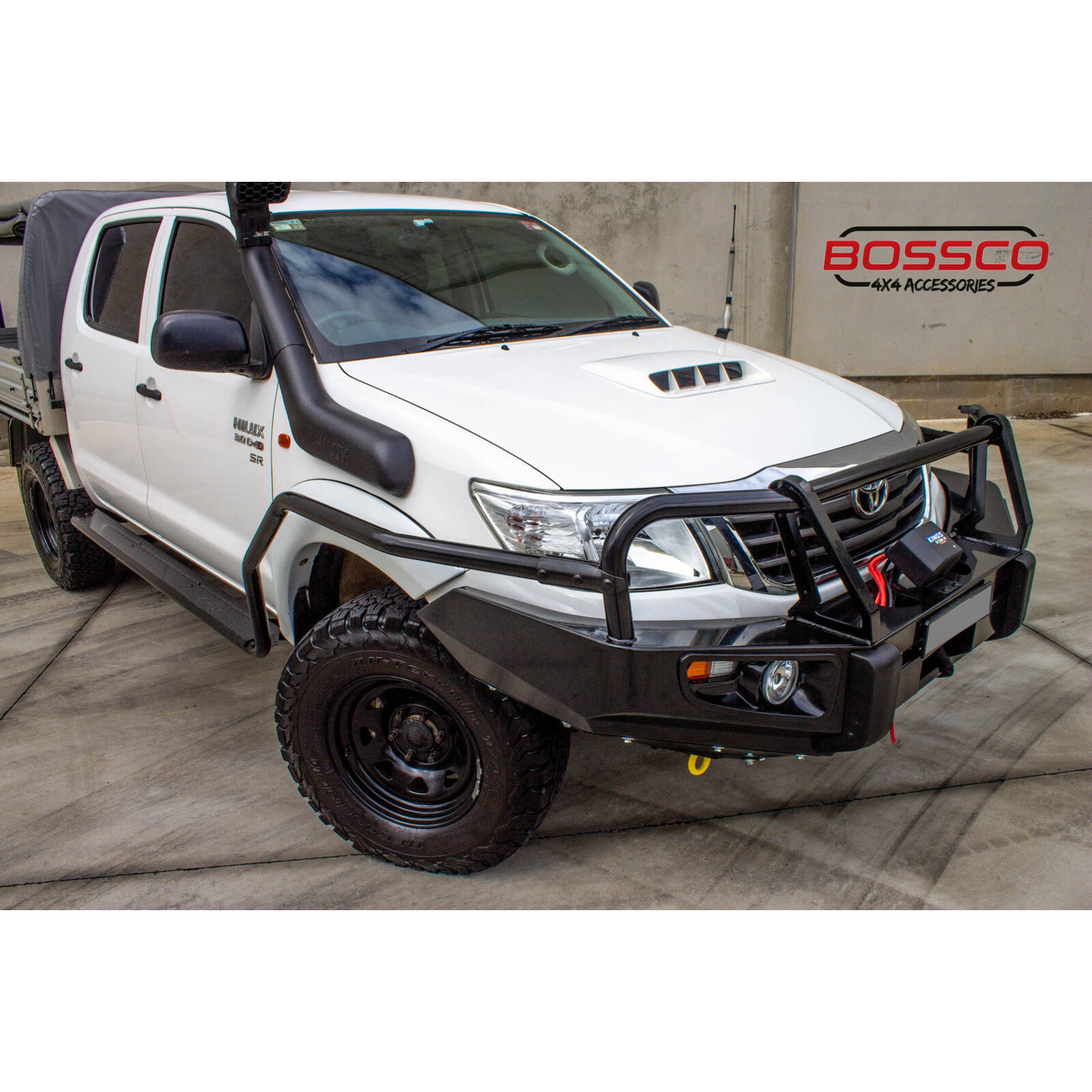 ADR APPROVED Front Bumper Bull Bar Bullbar and Heavy Duty Black Side Steps With Brush Bars Suitable For TOYOTA HILUX 2012-2015