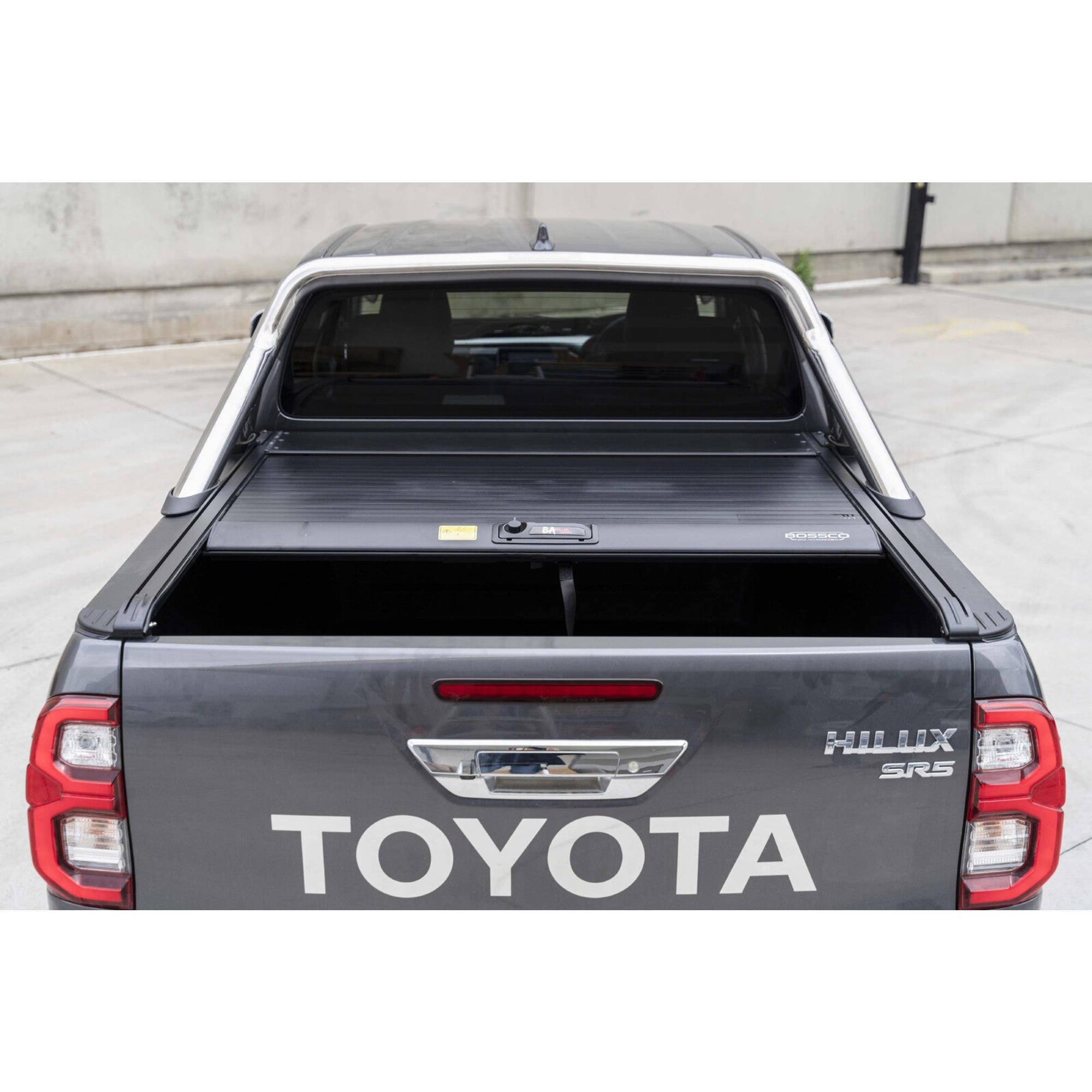 Manual Roller Shutter Tonneau Lid Suitable For Toyota Hilux 2021 Facelift