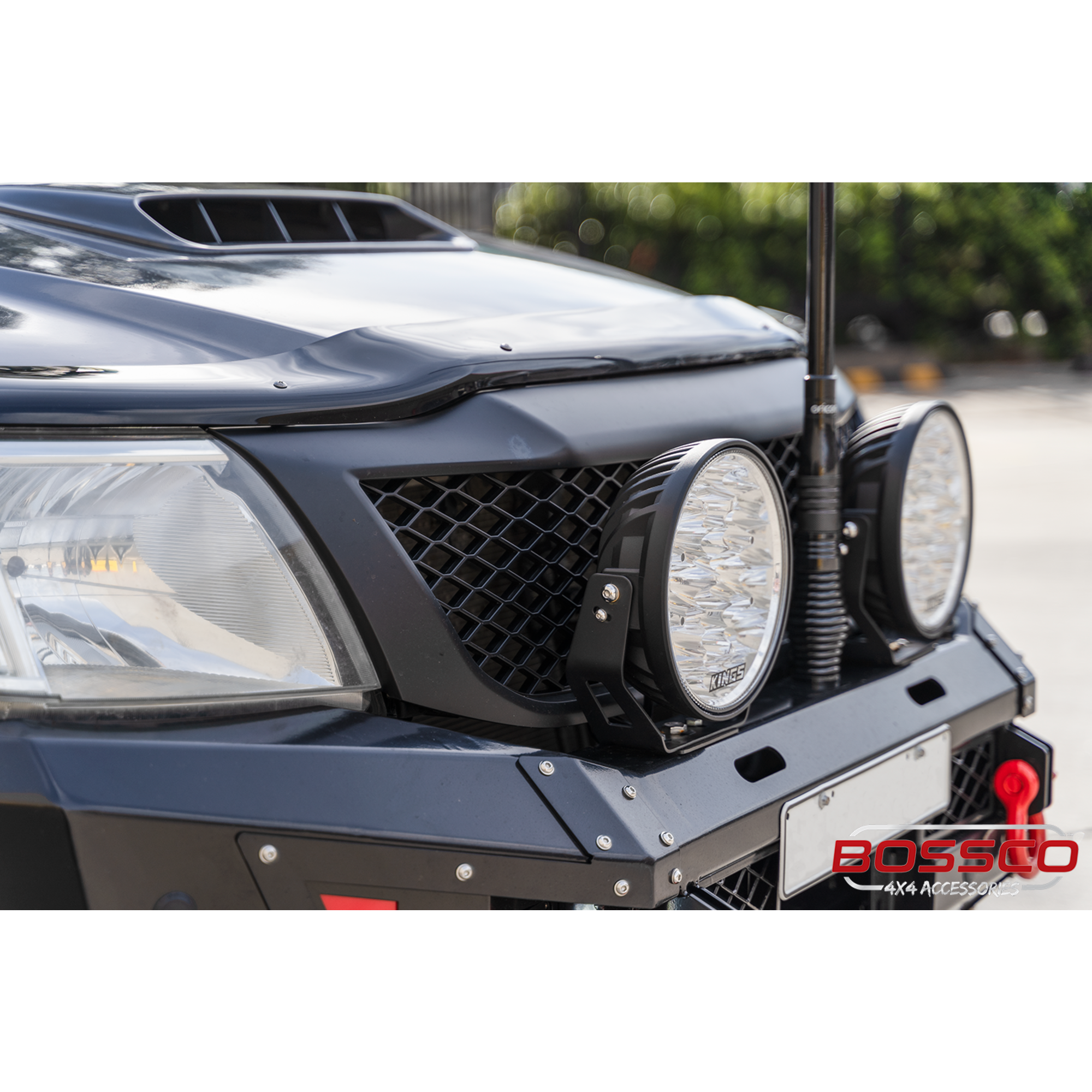 Front Black Mesh Grille Suitable For Toyota Hilux 2012-2015