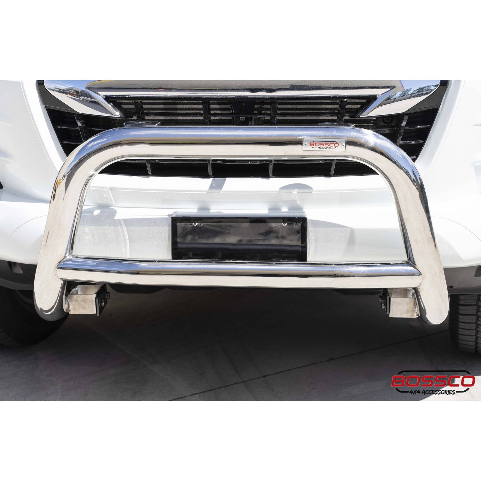 Stainless Steel Low Nudge bar suitable for Isuzu D-MAX 2020 - 2024