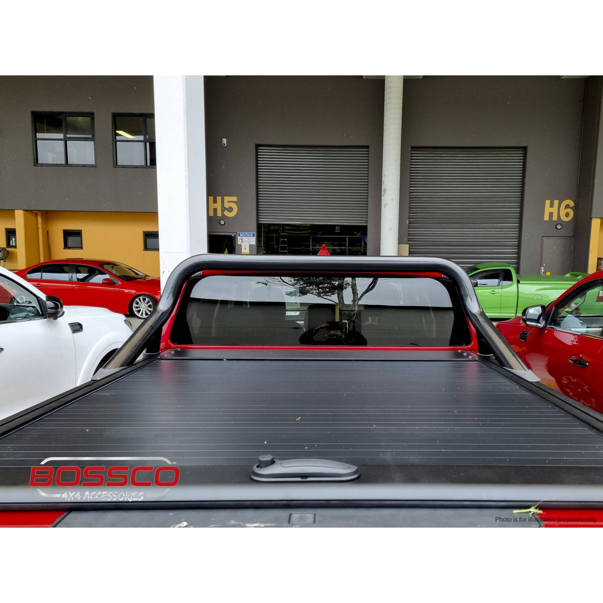 Manual Roller Shutter Suitable For Nissan Navara NP300 2015-2022 - style 2