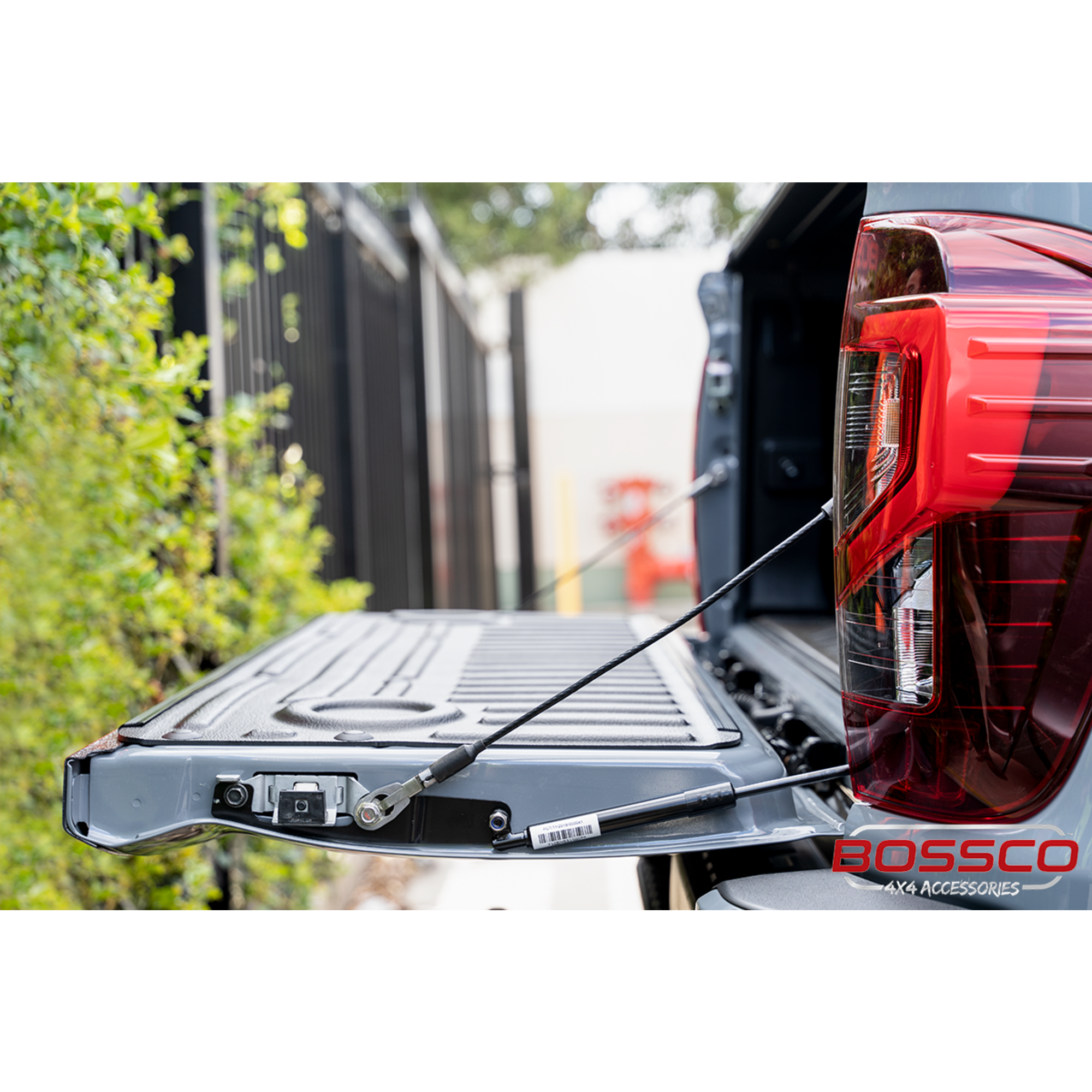 Tailgate Tail Gate Assist Kit Suitable For Nissan Navara NP300 2021-2024