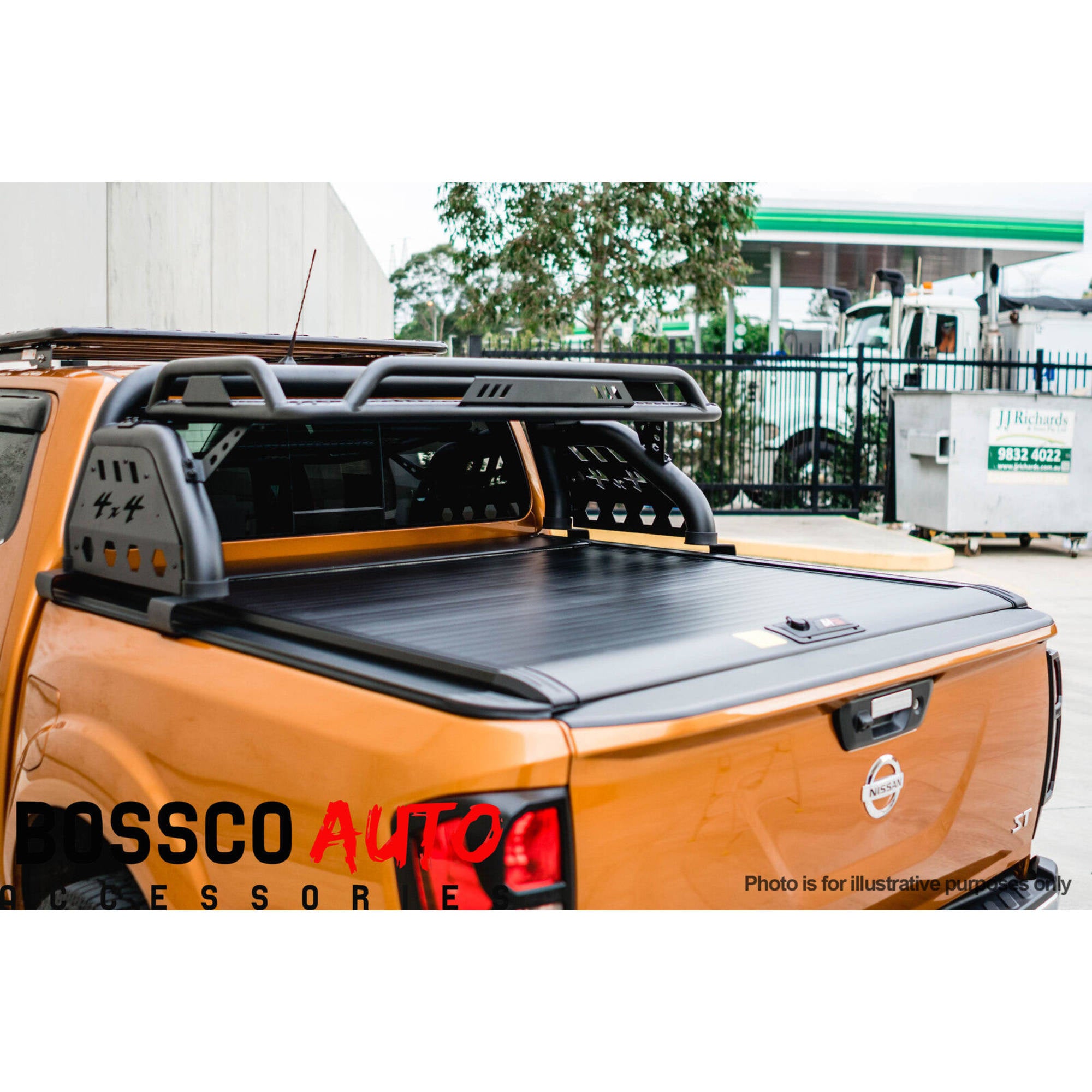 Manual Roller Shutter Suitable For Nissan Navara NP300 2015-2020 - FACTORY SECONDS