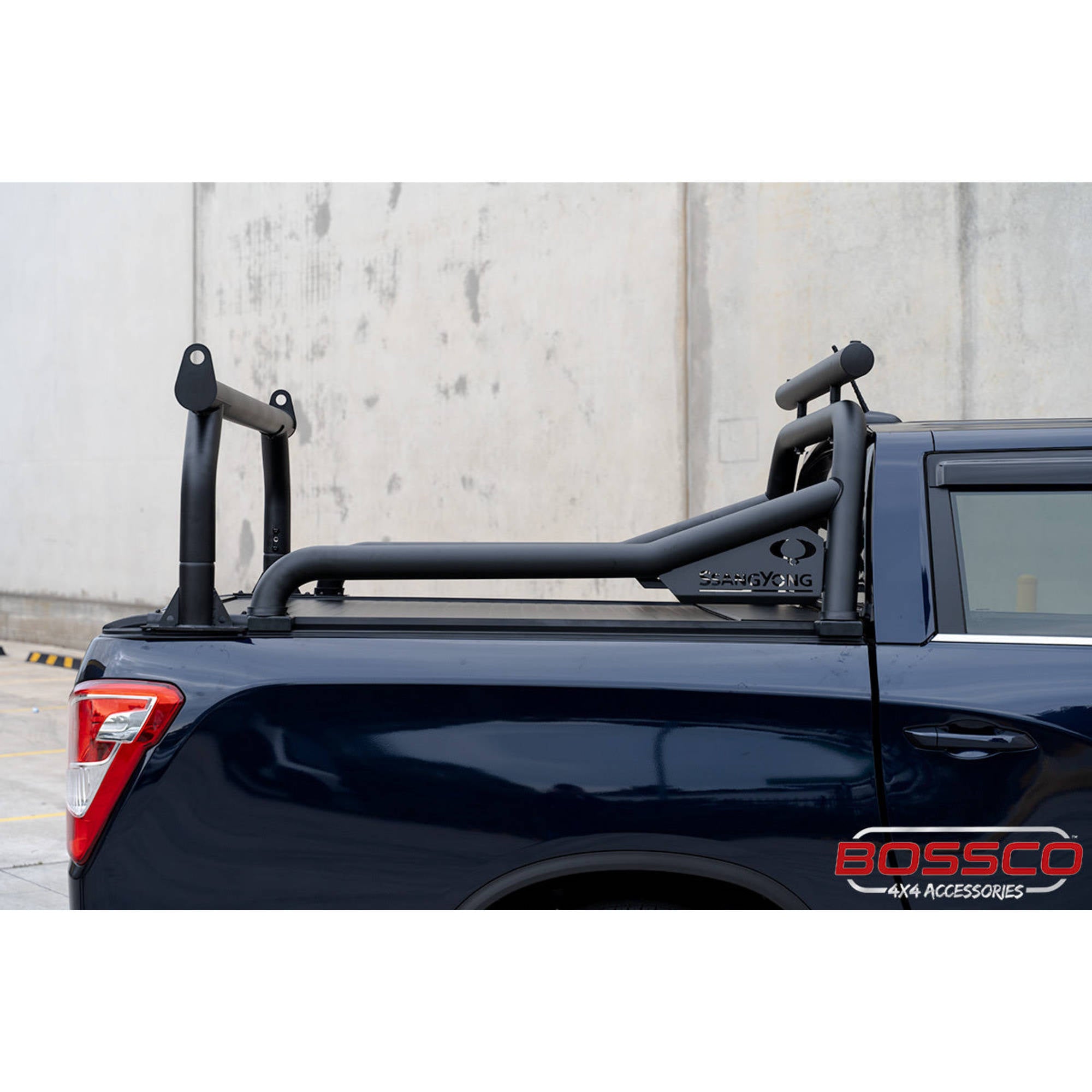 Manual Roller Shutter Tonneau Lid Suitable For Ssangyong Musso