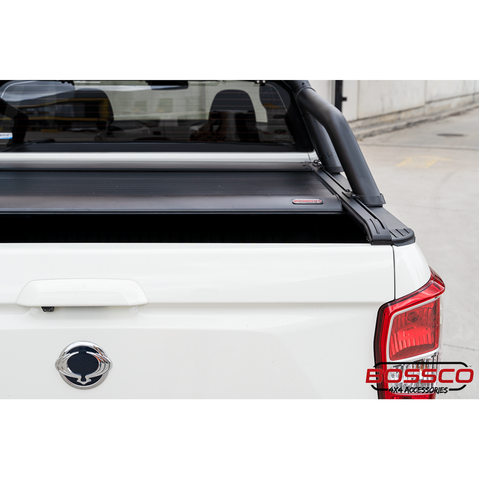Electric Retractable Roller Shutter Tonneau Lid Suitable For Ssangyong Musso