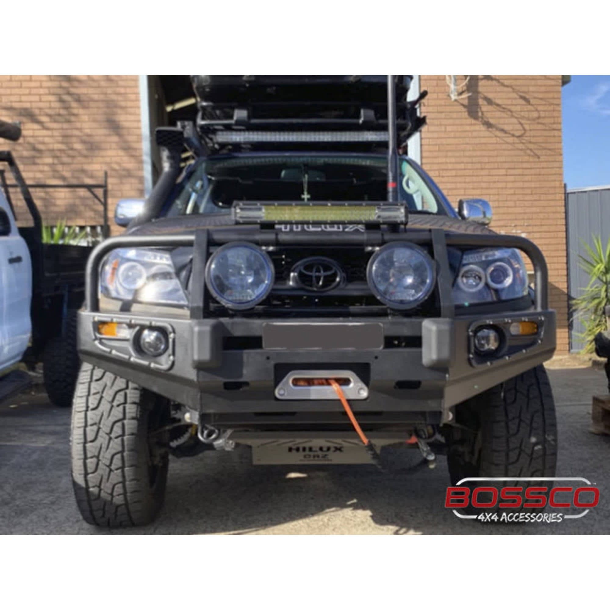 Triple Loop Full Bumper Replacement Bull bar Suitable For Toyota Hilux N70 2005-2011