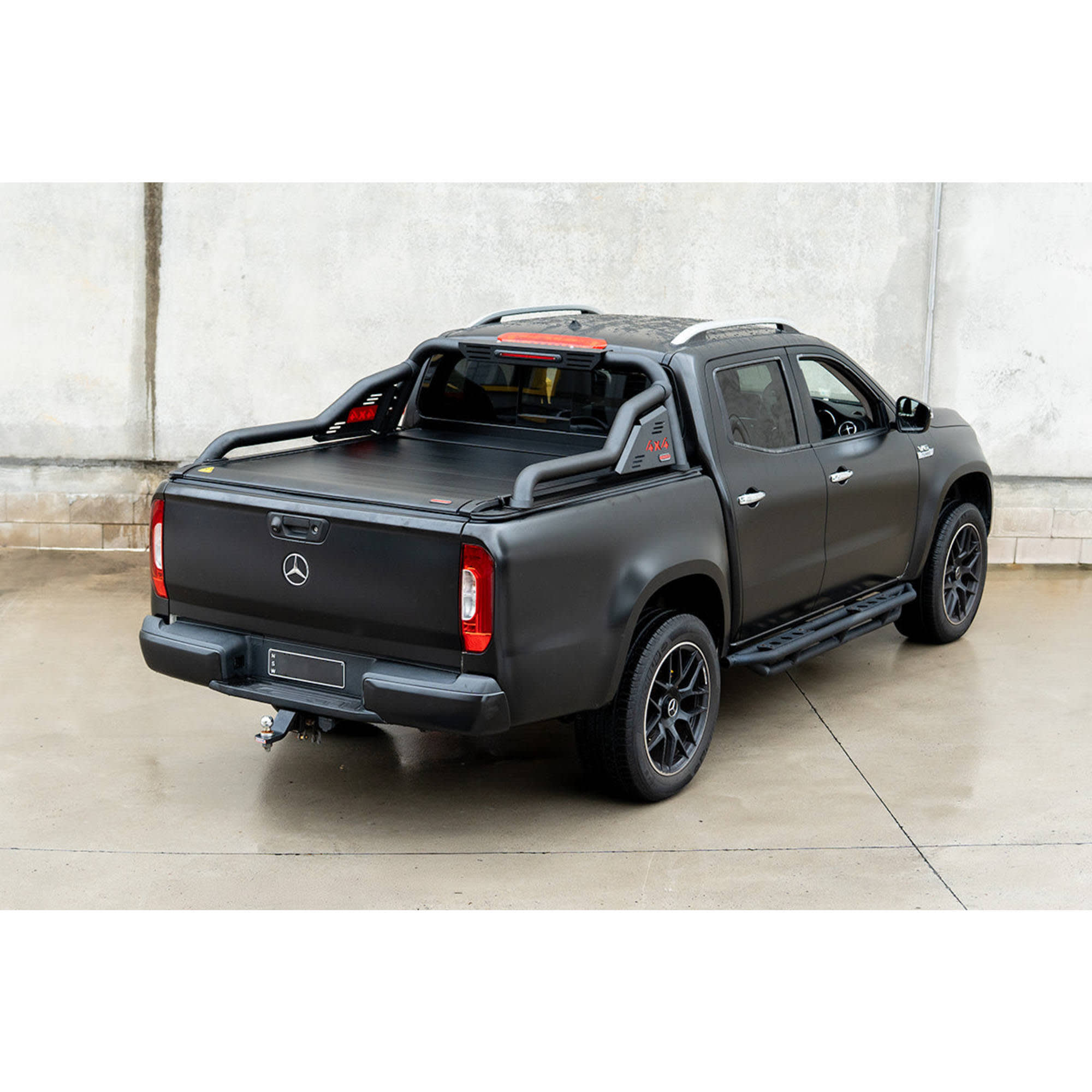 Electric Retractable Roller Shutter Tonneau Lid Suitable For Mercedes Benz X-Class 2017-2020