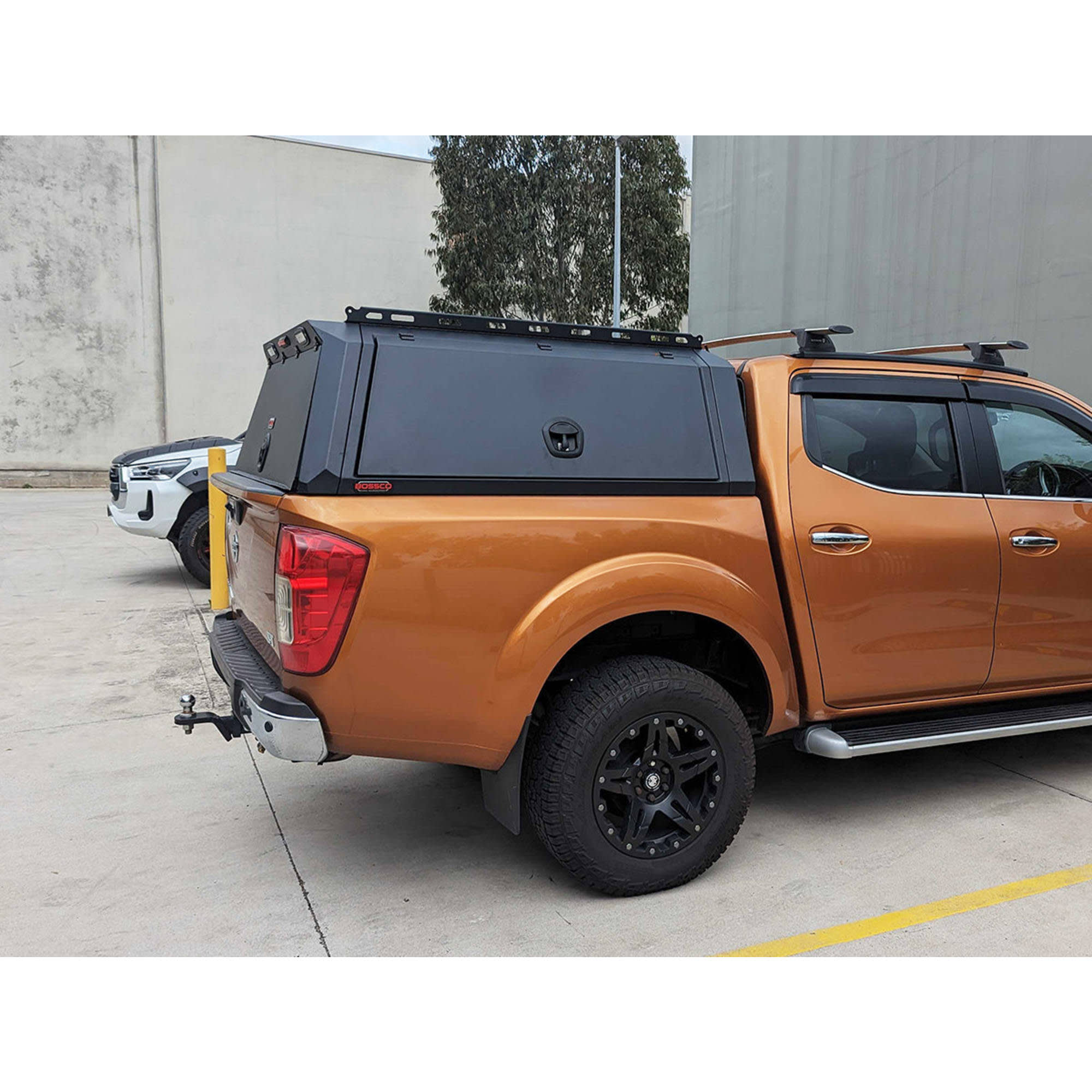 BCX-R Black Aluminium Tub Canopy for Nissan Navara NP300 2015-2020