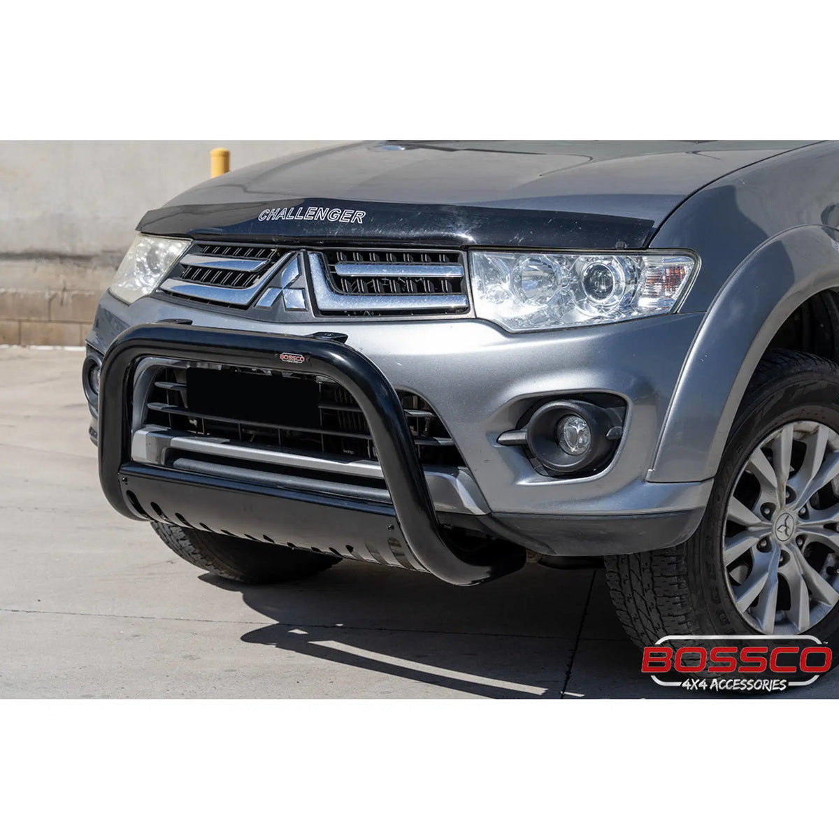 Black Nudge Bar suitable for Mitsubishi Challenger 2010-2016