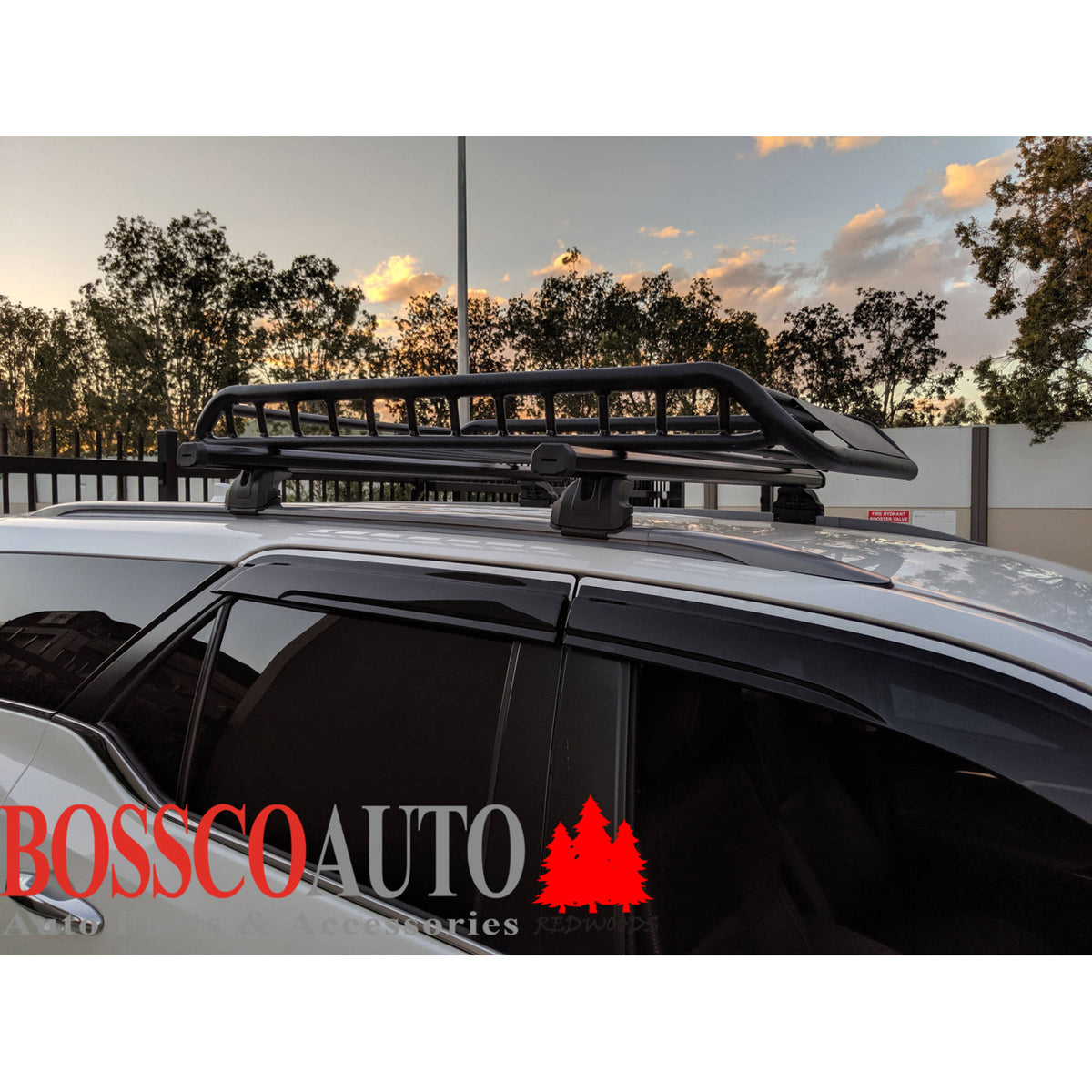 Universal Powder Coated Aluminium Roof Rack Cargo Basket with Wind Deflector (1400x980x150mm)