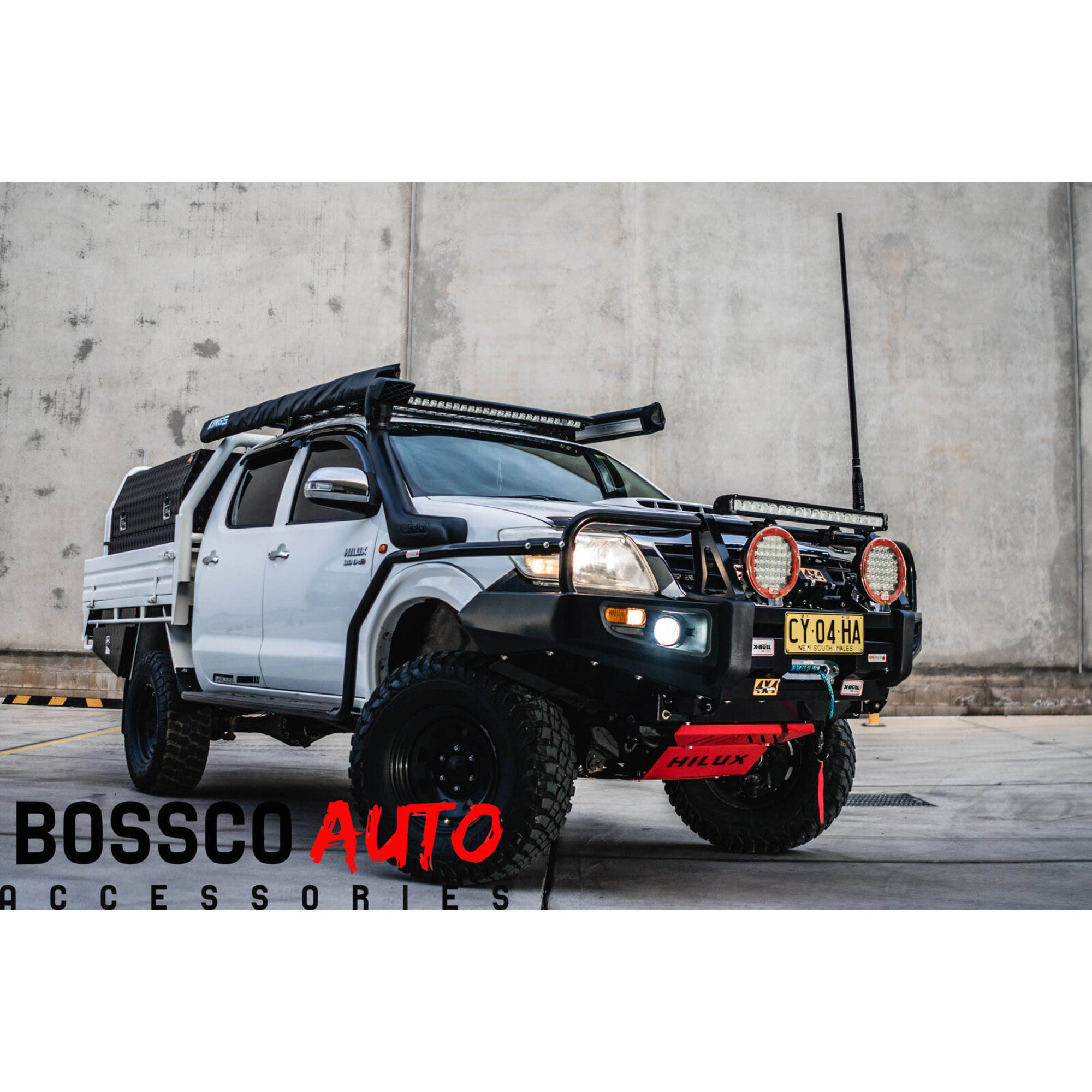 Heavy Duty Black Side Steps With Brush Bars Suitable For Mitsubishi Triton MQ MR 2015-2022