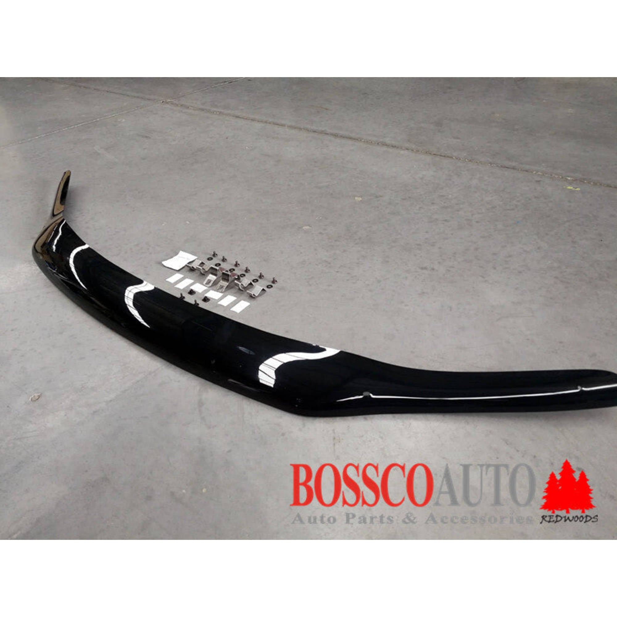 Bonnet Protector and Weathershields suitable for Toyota Hilux 2015-2020