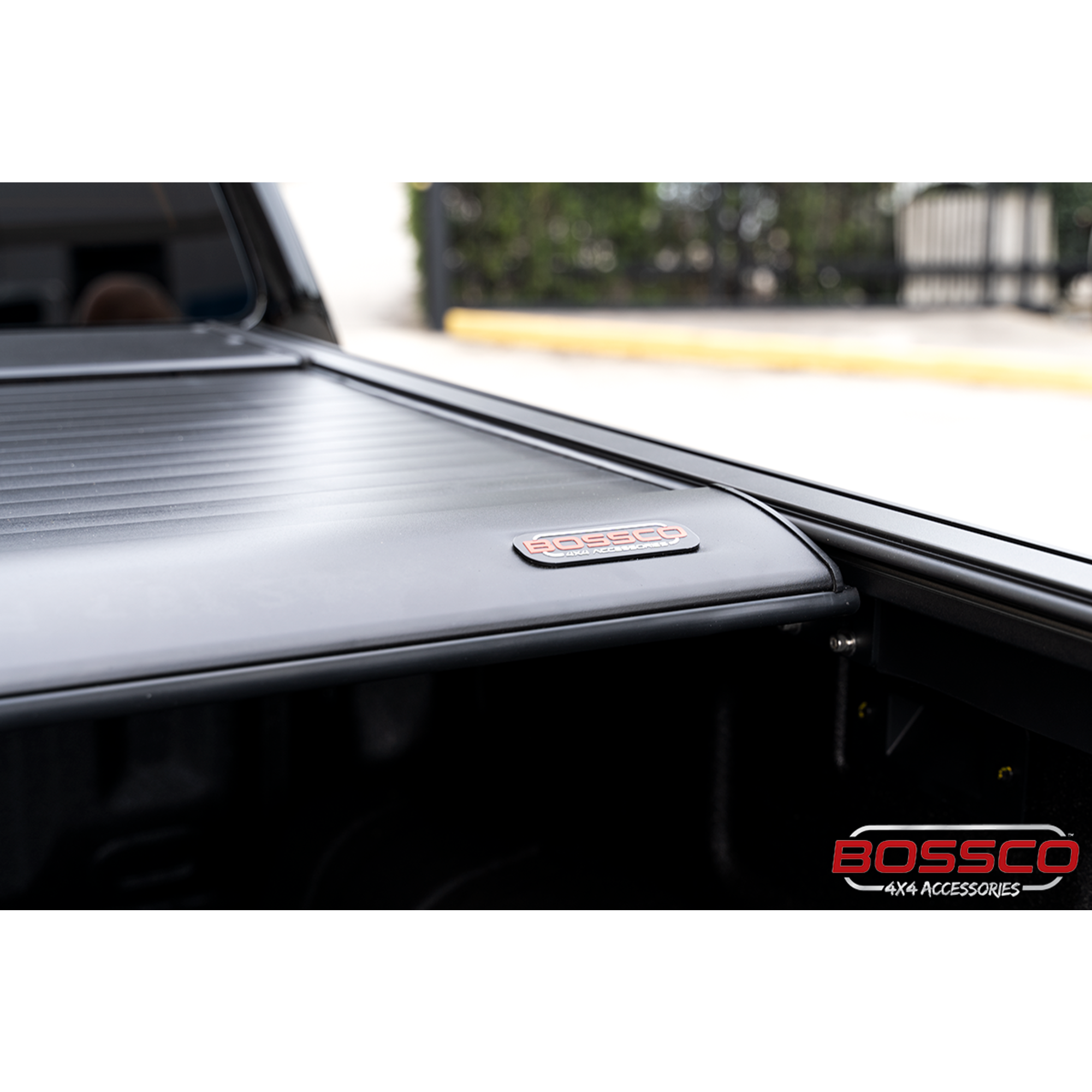 Electric Retractable Roller Shutter Tonneau Lid Suitable For NEXT GEN Ford RAPTOR 2022-2025