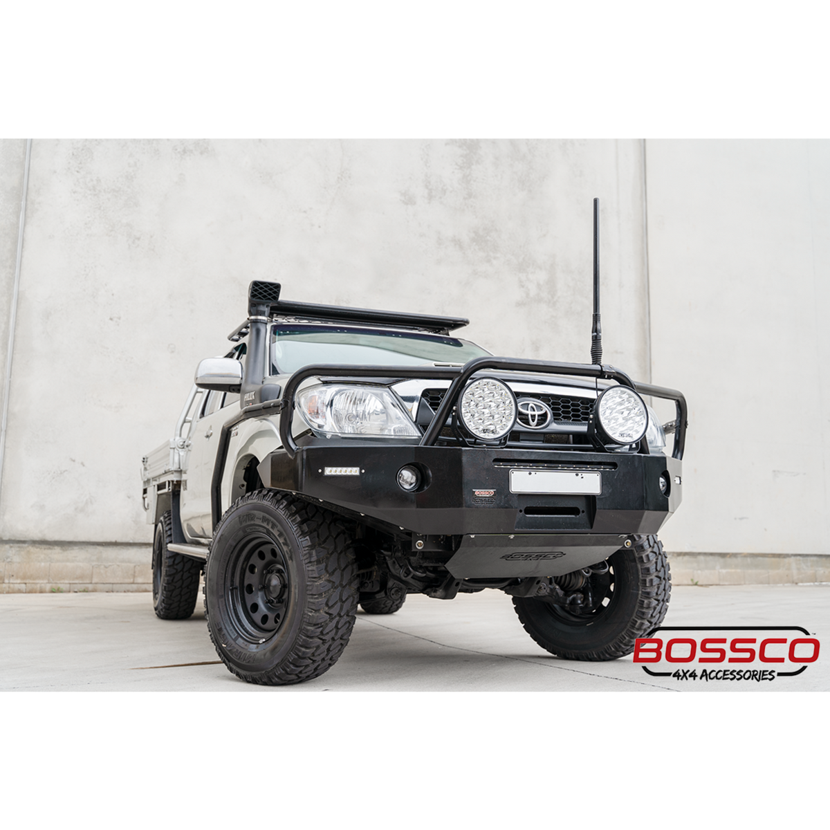 BEAST BAR Bumper Replacement Bull bar Suitable For Toyota Hilux N70 2005-2011