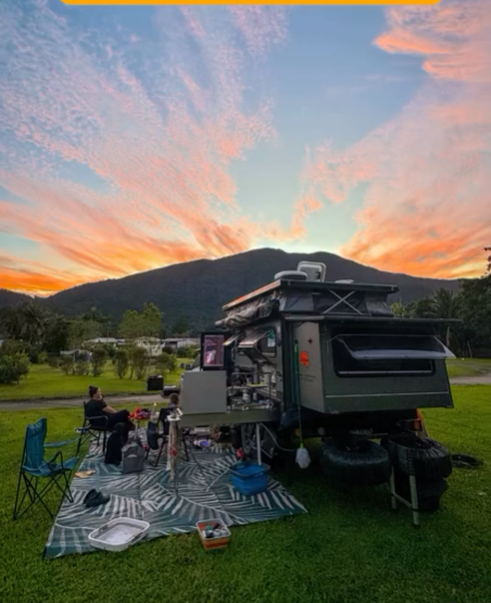 Outdoor Mats & Blankets