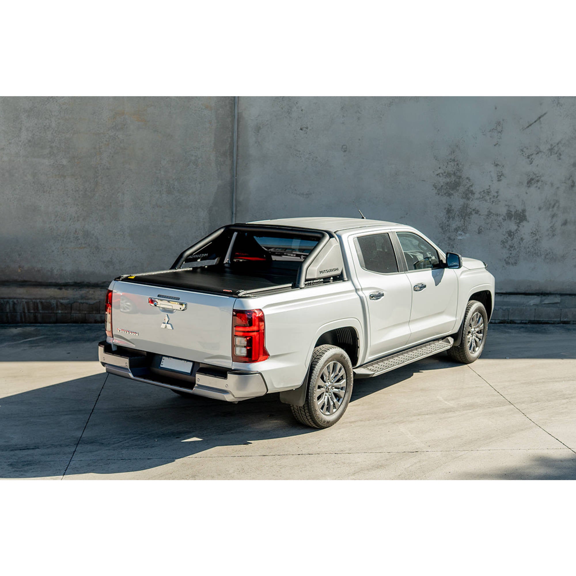Electric Roller Shutter Tonneau Lid Suitable For Mitsubishi Triton MV 2023-2025