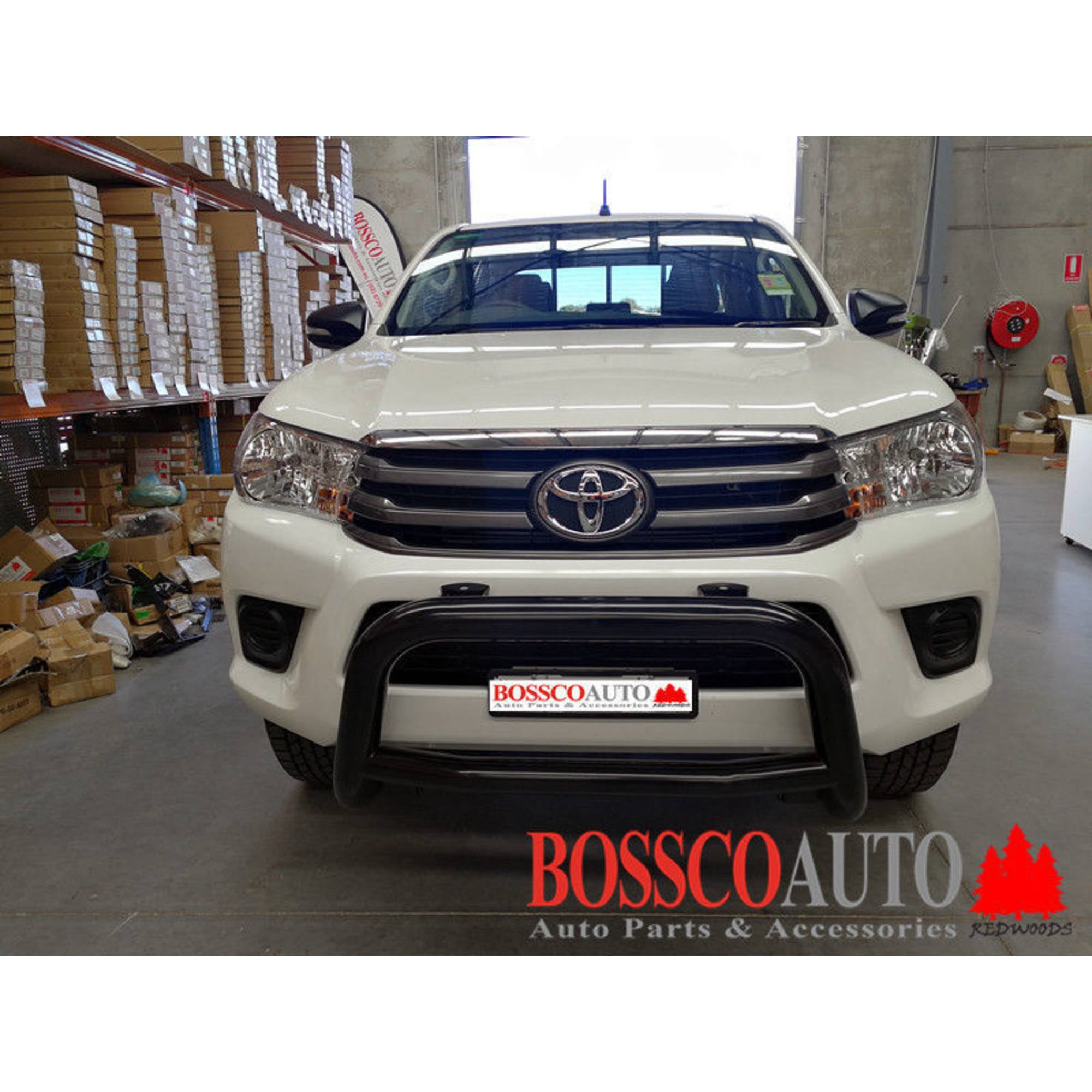 Black Low Nudge bar suitable for Toyota Hilux 2015-2020