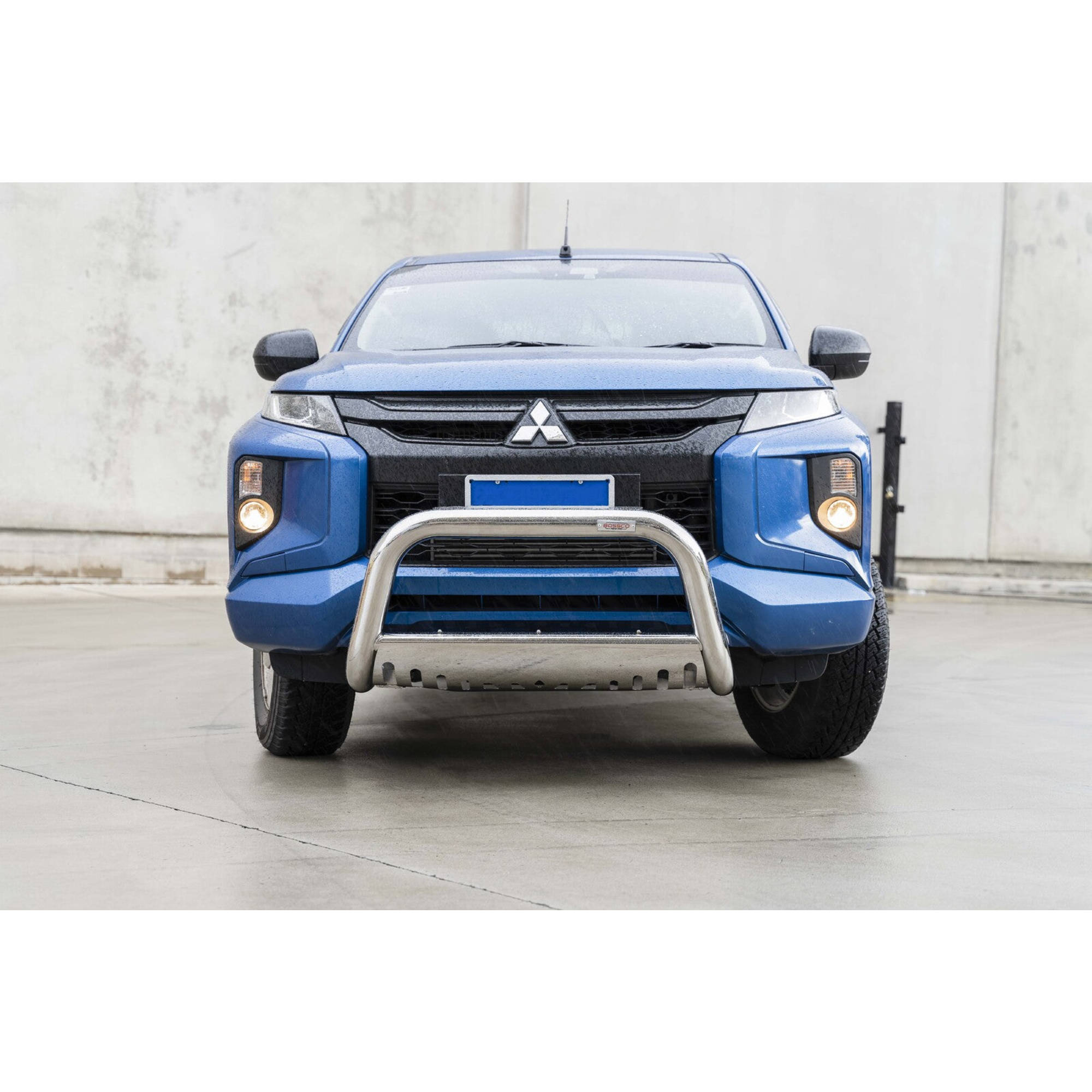 Polished Stainless Steel Nudge Bar Suitable for Mitsubishi Triton MR Series 2018-2023