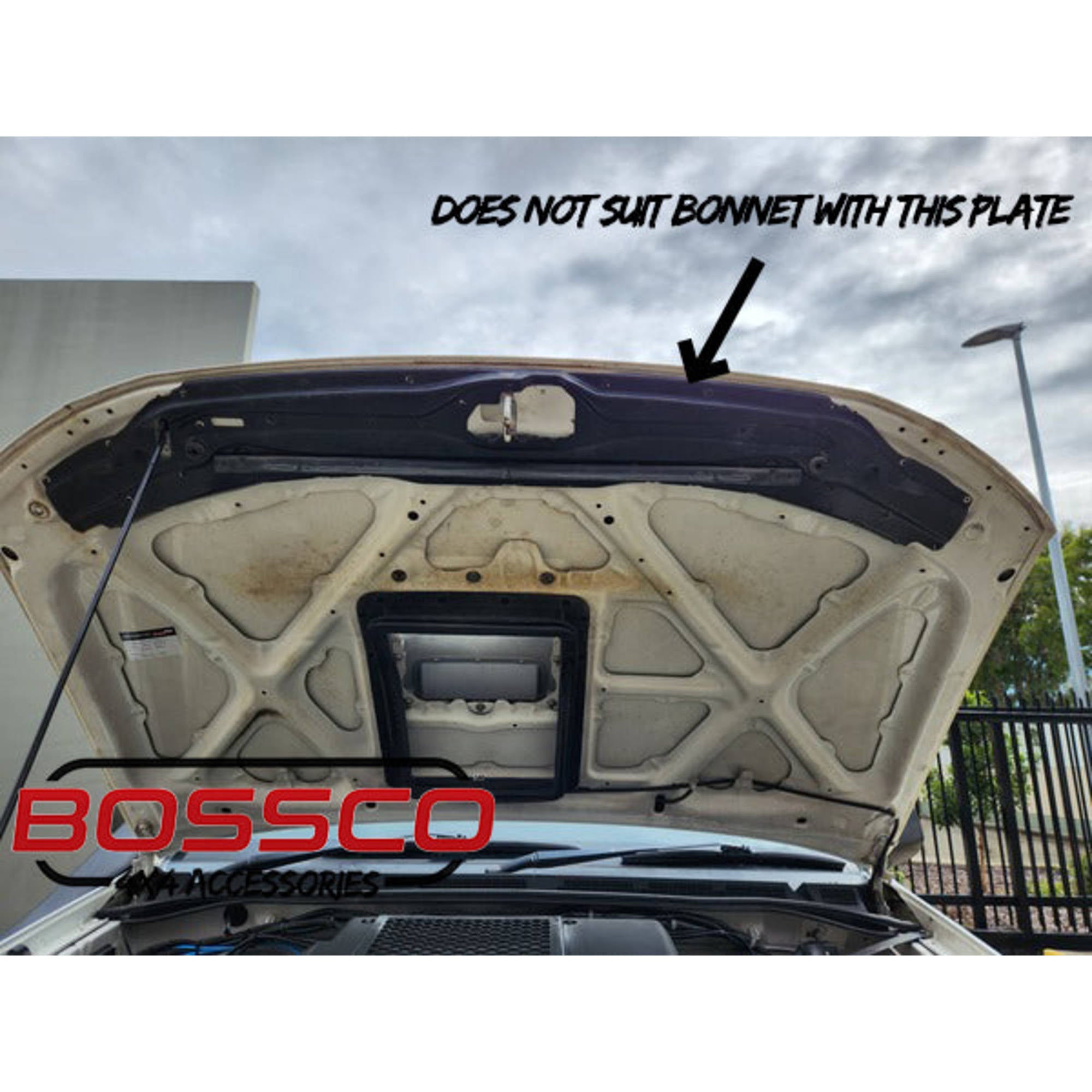 Tinted Bonnet Protector suitable for Toyota Hilux 2005-2011