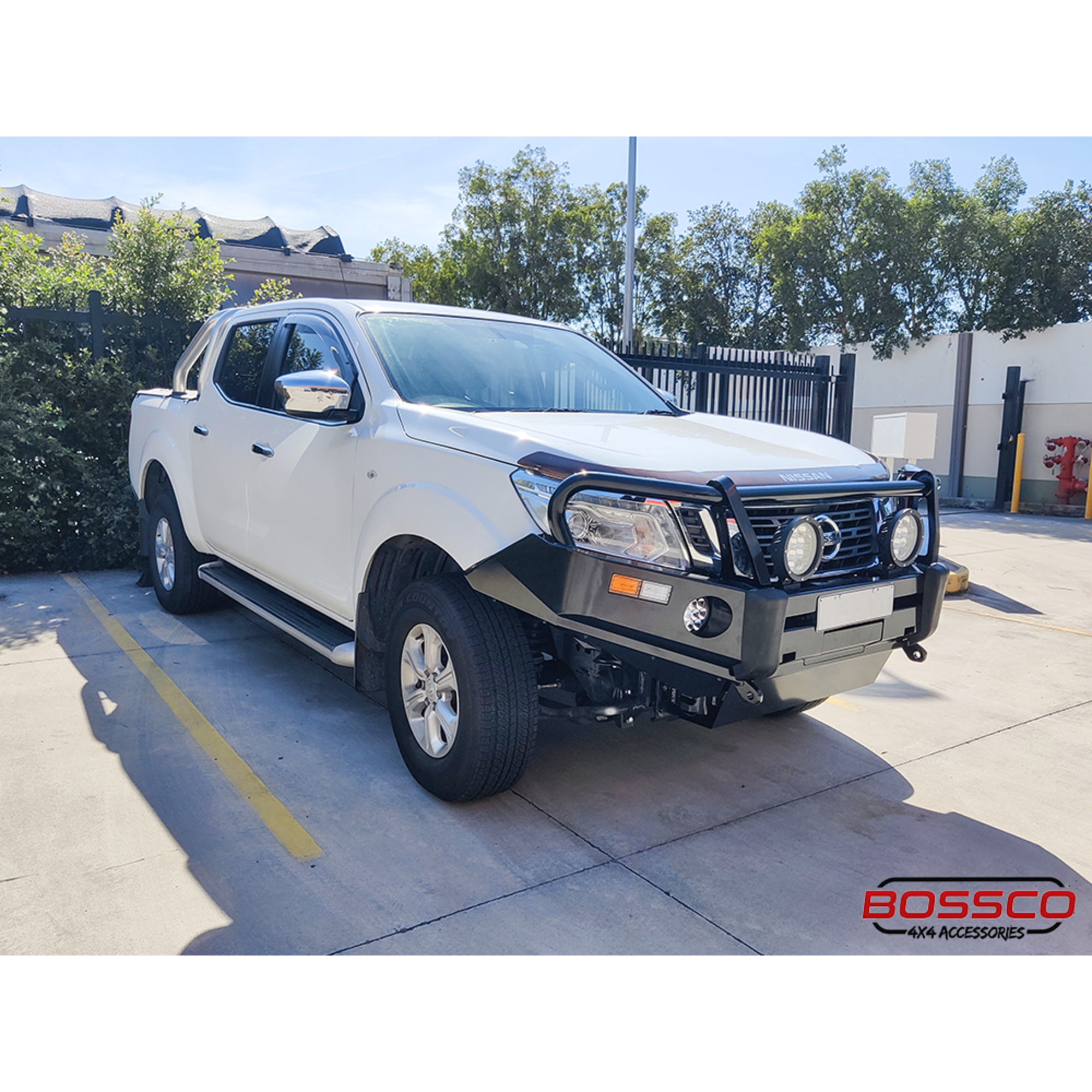 Front Bumper Bar Bullbar suitable for Nissan Navara NP300/D23 2015-2020