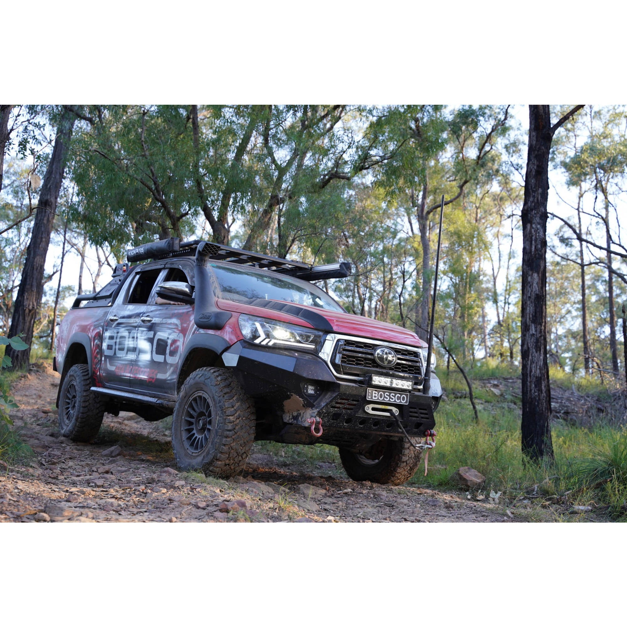 Full Bumper Replacement Steel Bull Bar Bullbar Suitable For Toyota Hilux 2018+