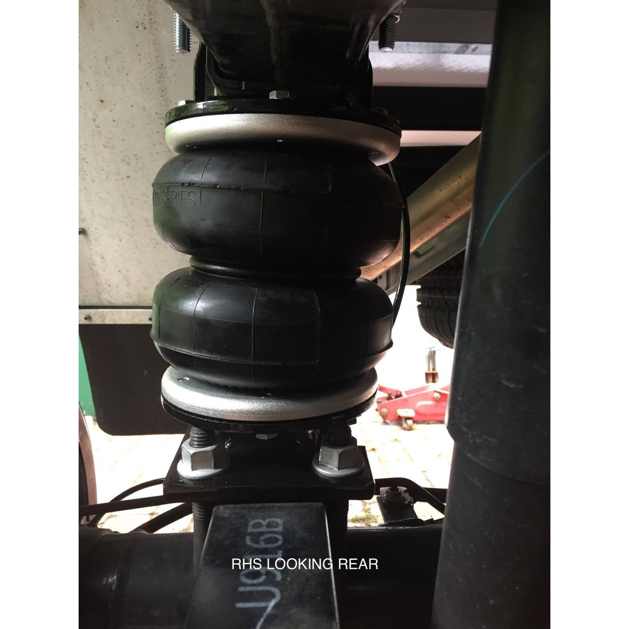 BOSS Air Bag Suspension Load Assist Kit Suitable For Isuzu Dmax Upto 2012