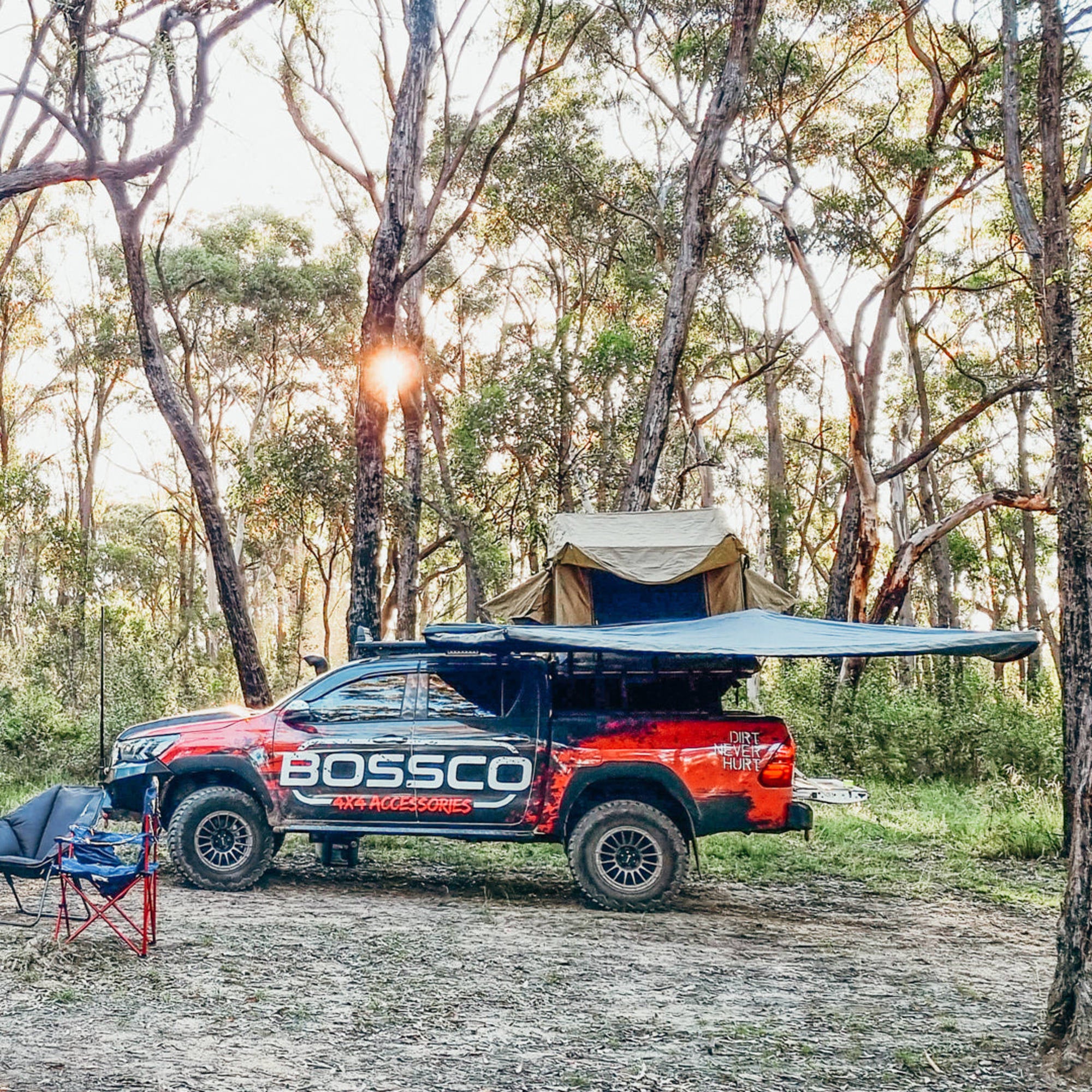 BOSSCO 4X4 FREESTANDING 270 AWNING