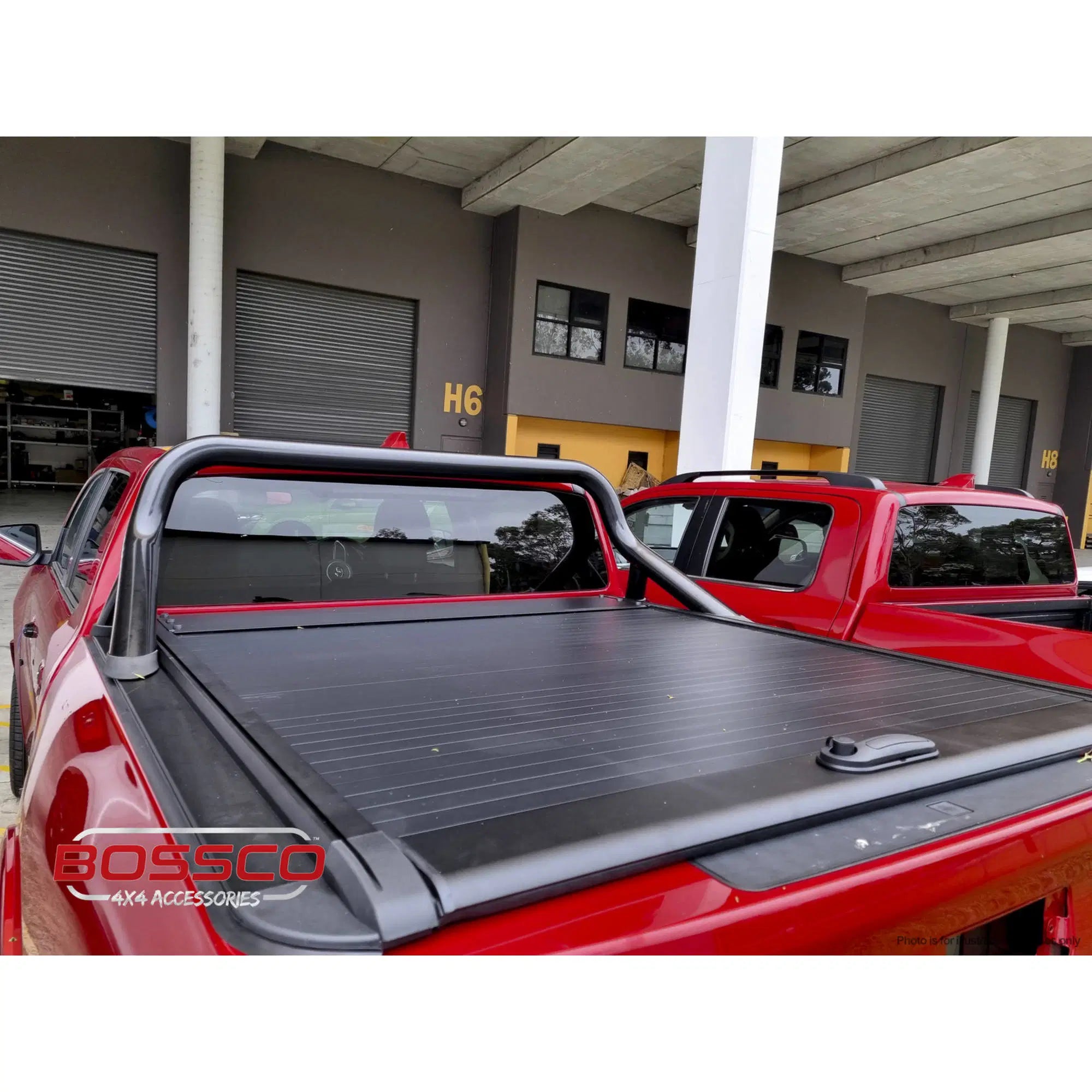 Manual Roller Shutter for Nissan Navara NP300 2015-2022 | Lockable Tonneau Cover