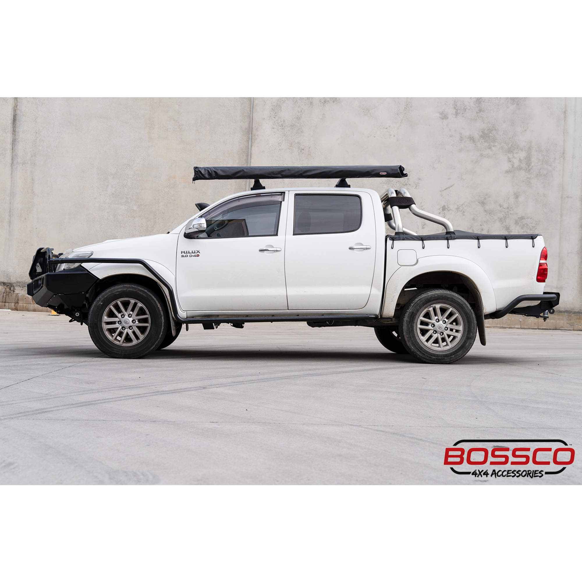 Triple Loop Full Bumper Replacement Bull bar Suitable For Toyota Hilux N70 2012-2015