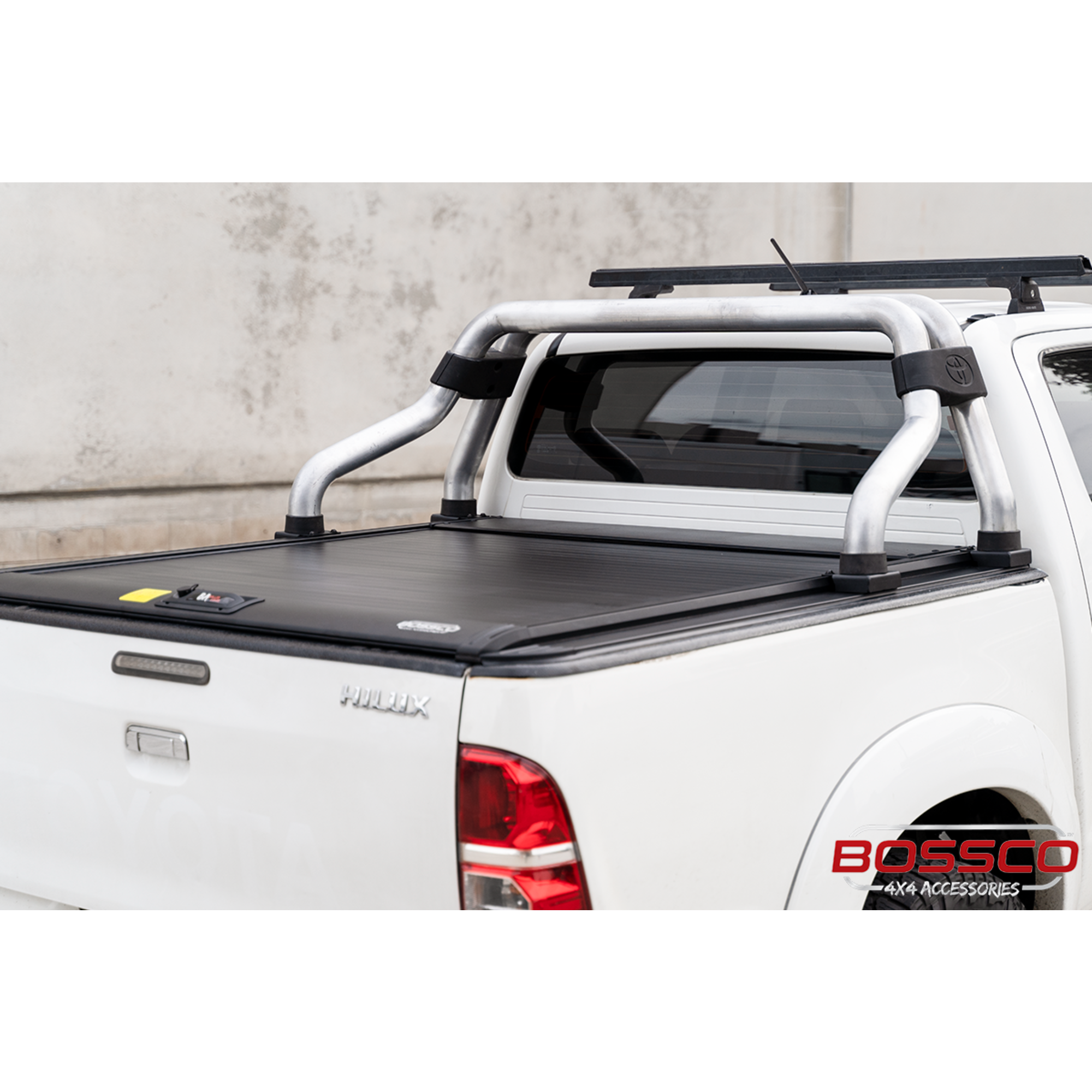 Manual Roller Shutter Tonneau Lid Suitable For Toyota Hilux SR5 2005-2015 W/ Sports Bar Adaptor Plates