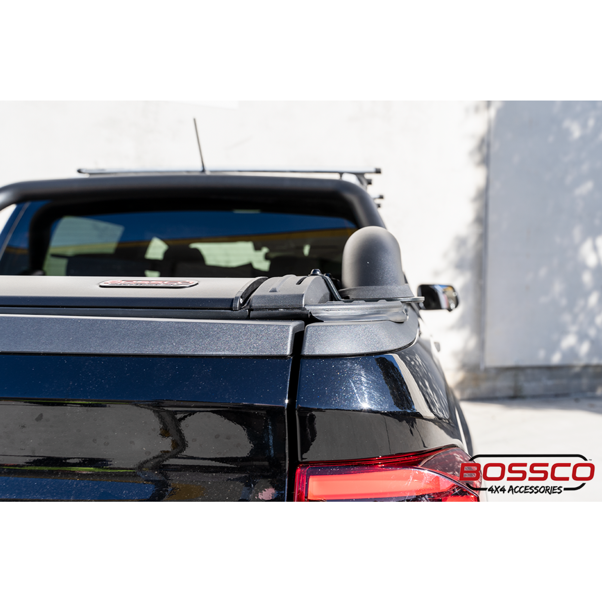 Electric Auto Roller Shutter Suitable For Volkswagen Amarok NF 2022-2023