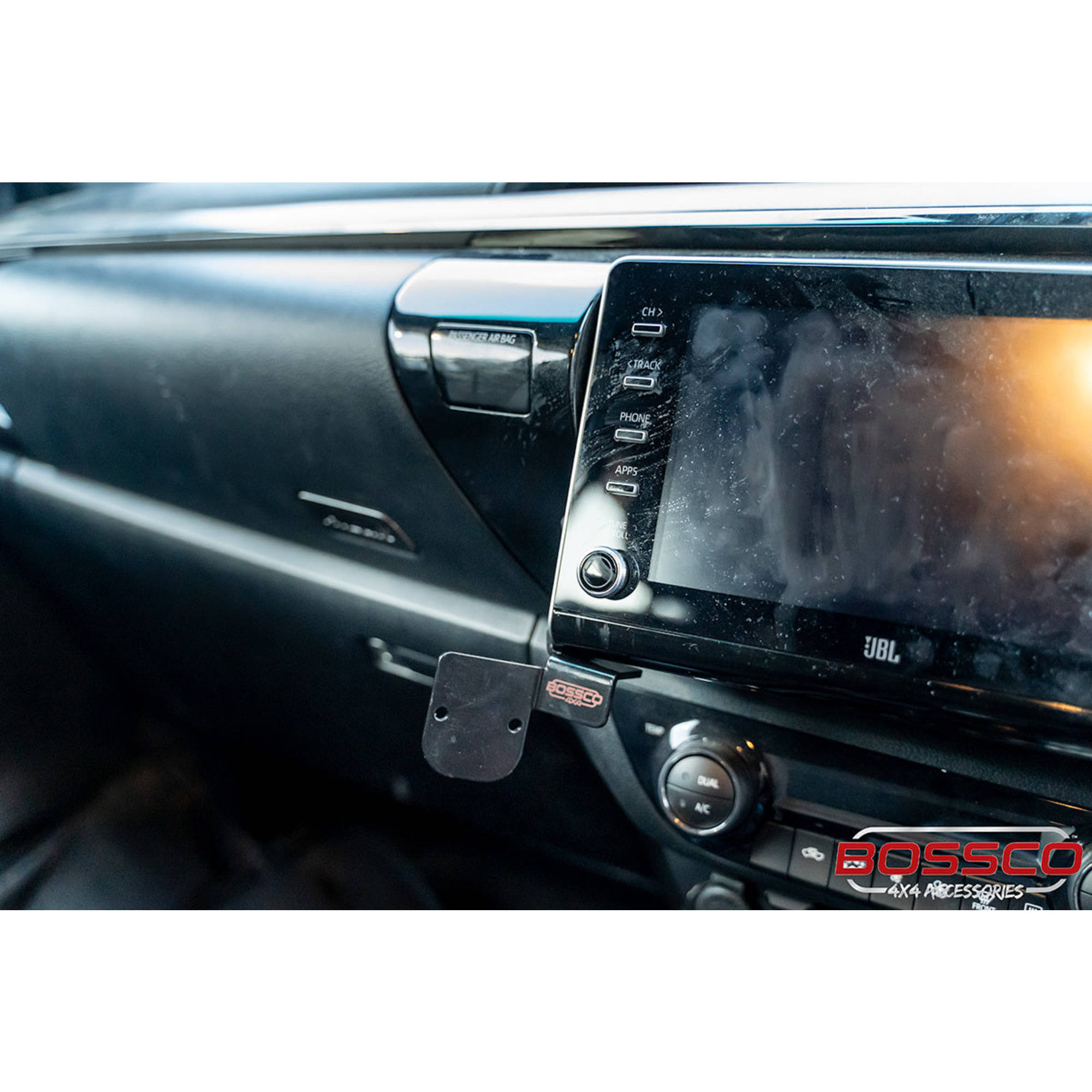 UHF Handpiece/Microphone Bracket for TOYOTA Hilux (May 2020 - Current)