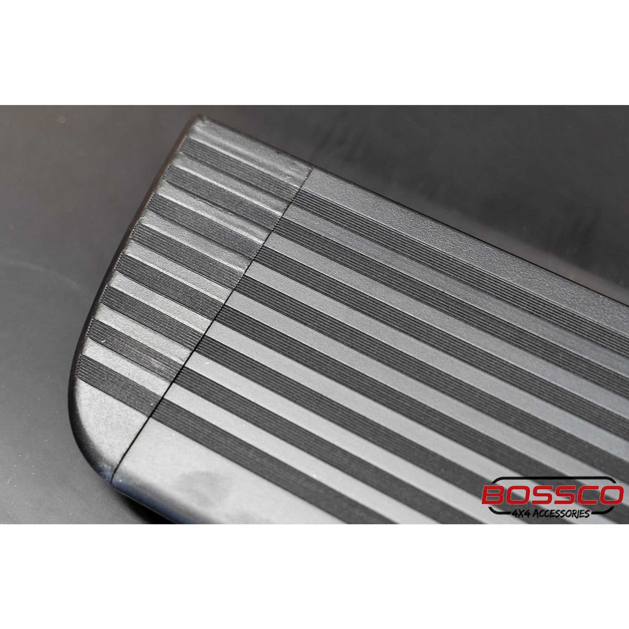 BCE-Board Electric Retractable Side Steps Suitable For Isuzu D-Max RG 2020-2024