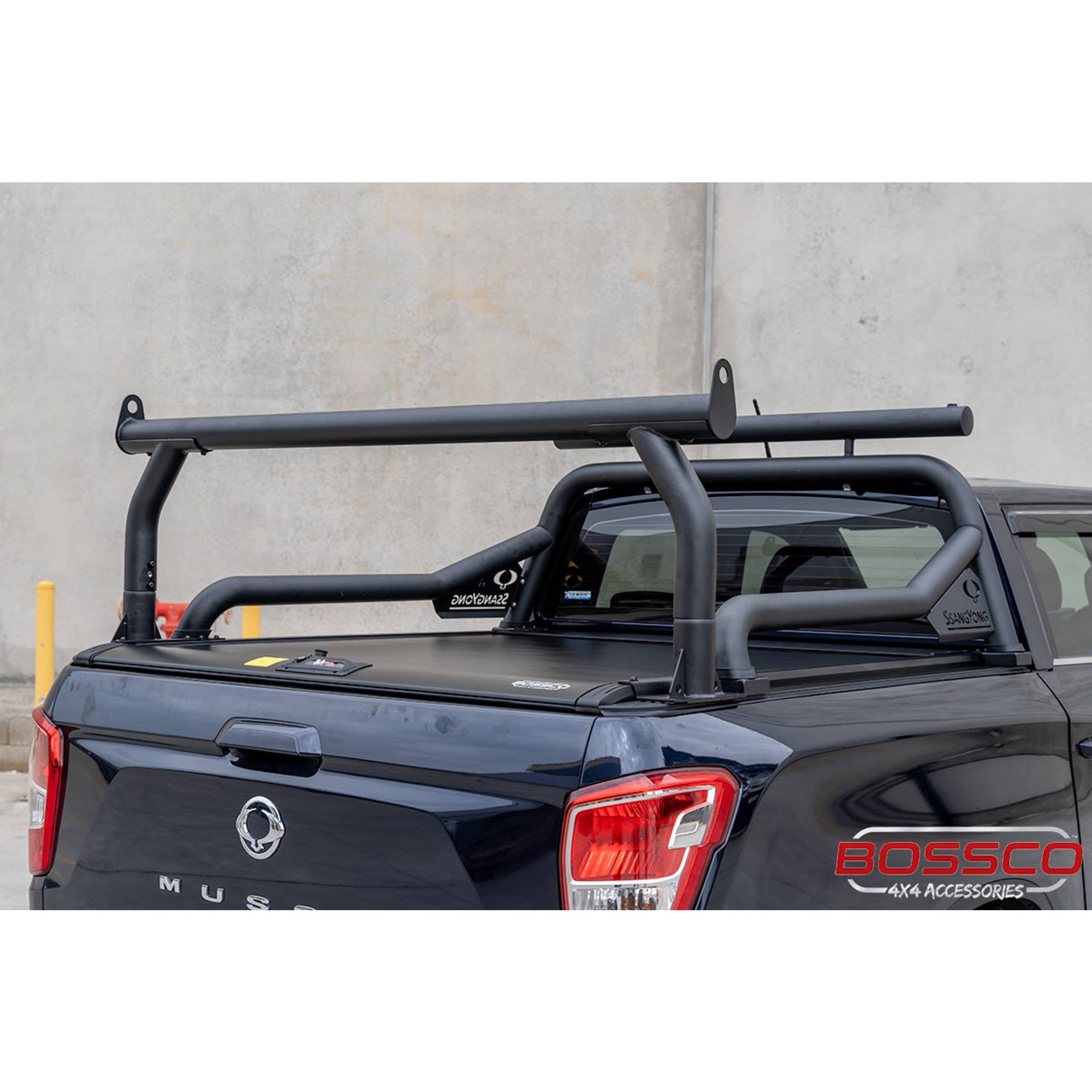 Manual Roller Shutter Tonneau Lid Suitable For Ssangyong Musso