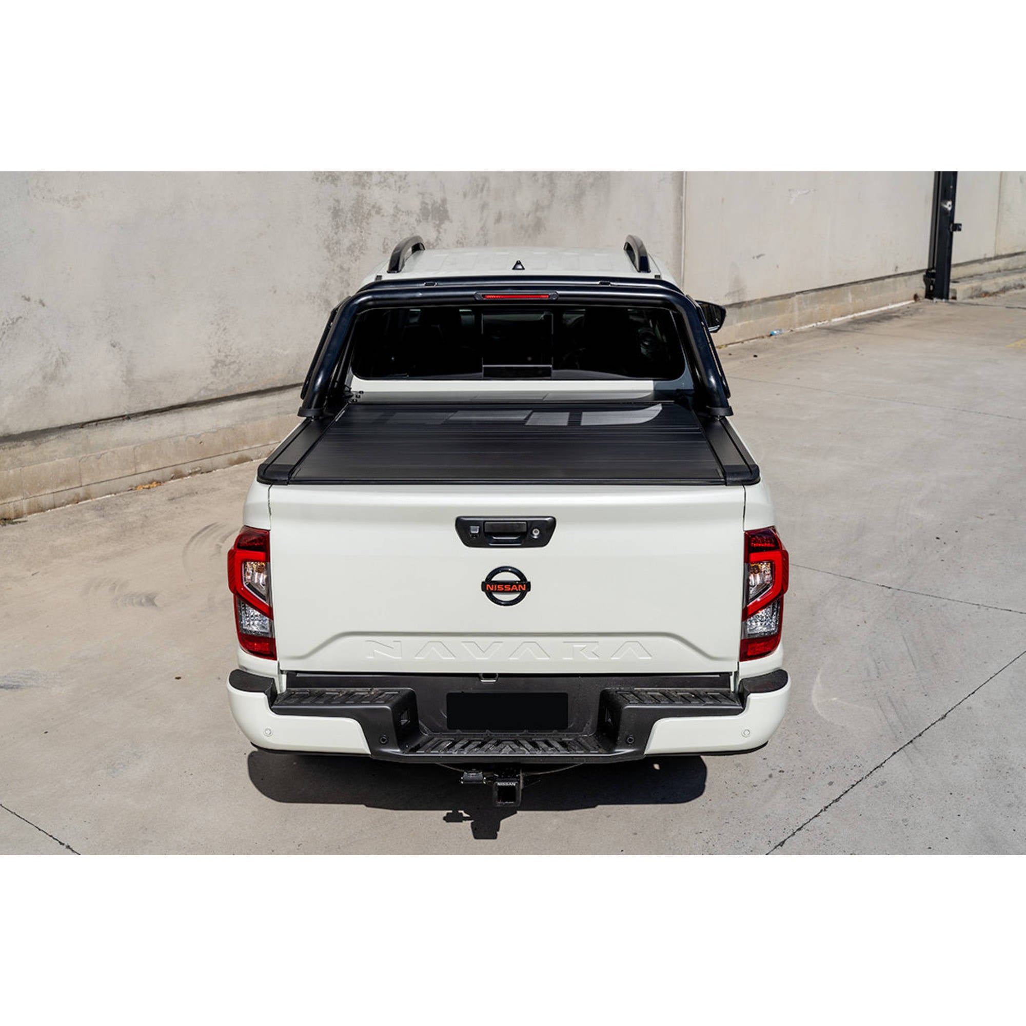 Electric Retractable Roller Shutter Tonneau Lid Suitable For Nissan Navara D23 NP300 2015-2020 - Style B