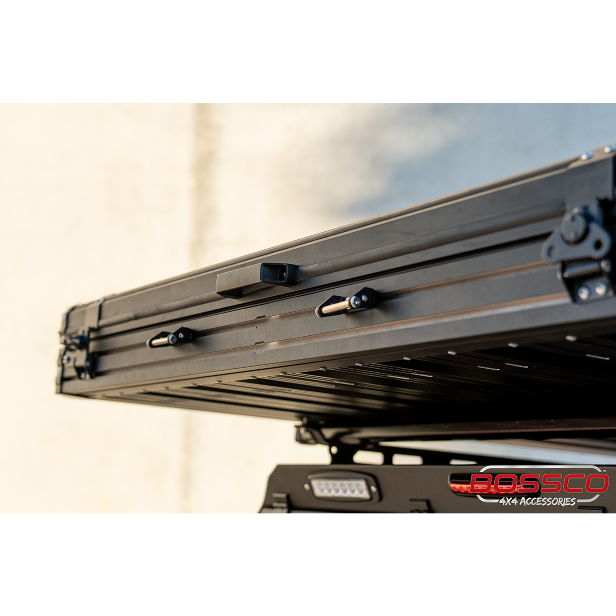 Bossco Basecamp 4WD Roof Top Tent