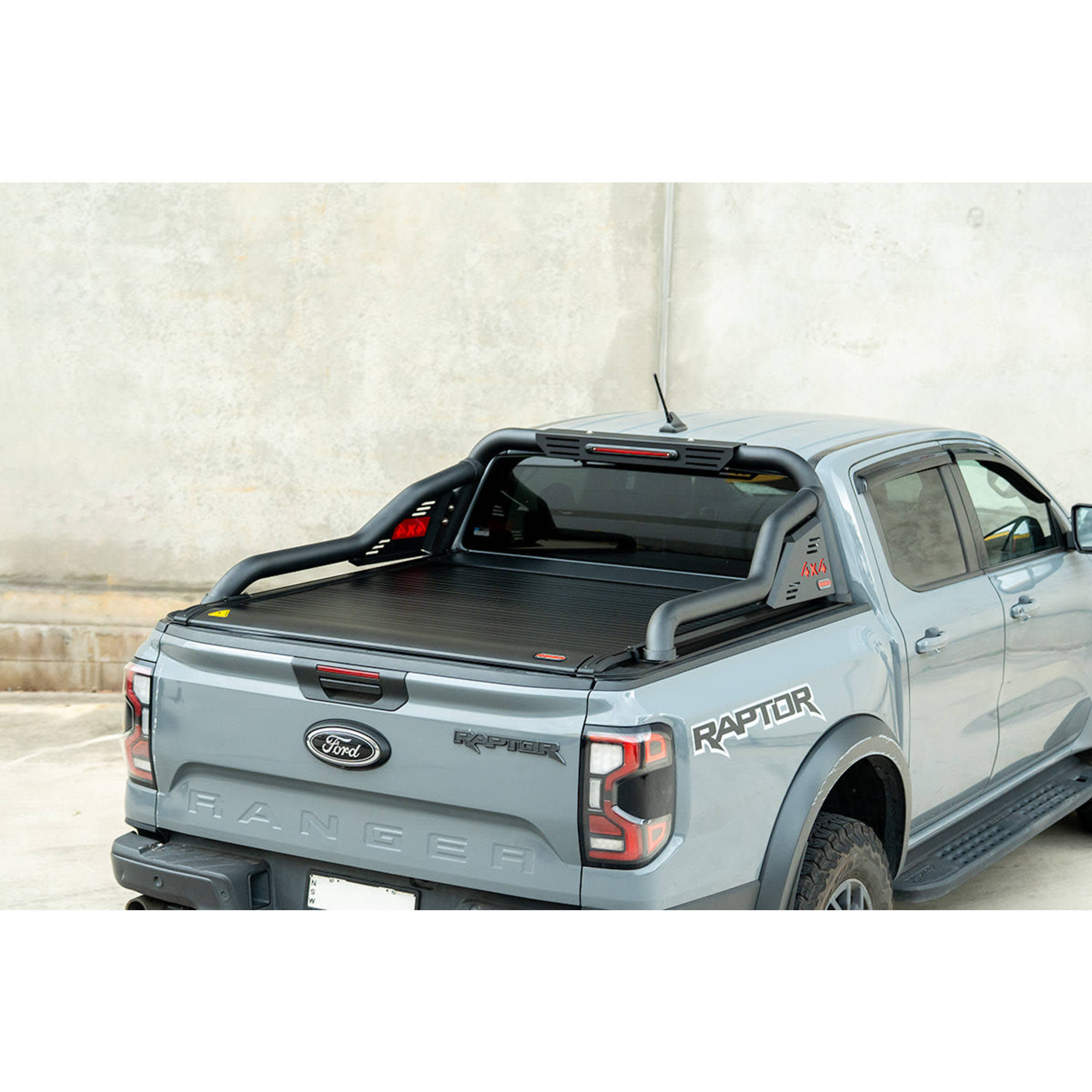Electric Retractable Roller Shutter Tonneau Lid Suitable For NEXT GEN Ford RAPTOR 2022-2025
