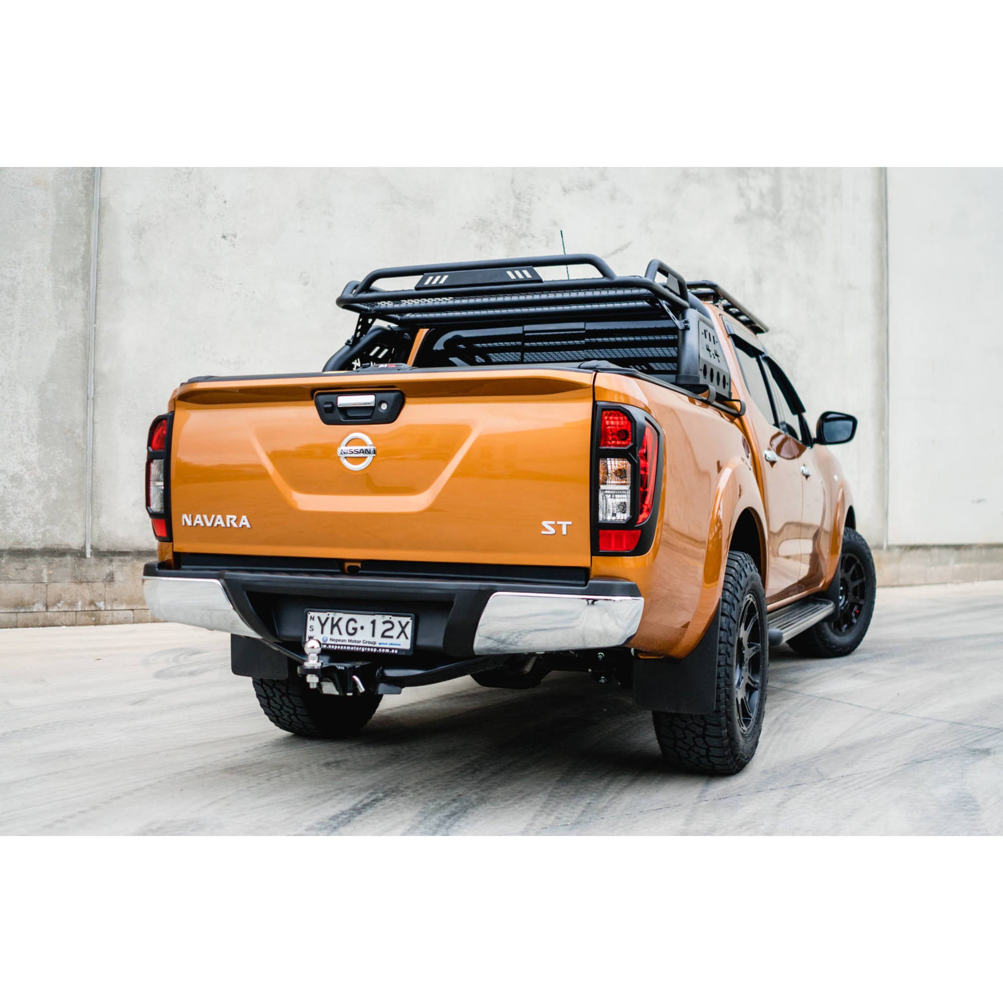 Rear Black Taillight Tail Light Trim Covers Suitable For Nissan Navara NP300 SL Facelift 2021-2025