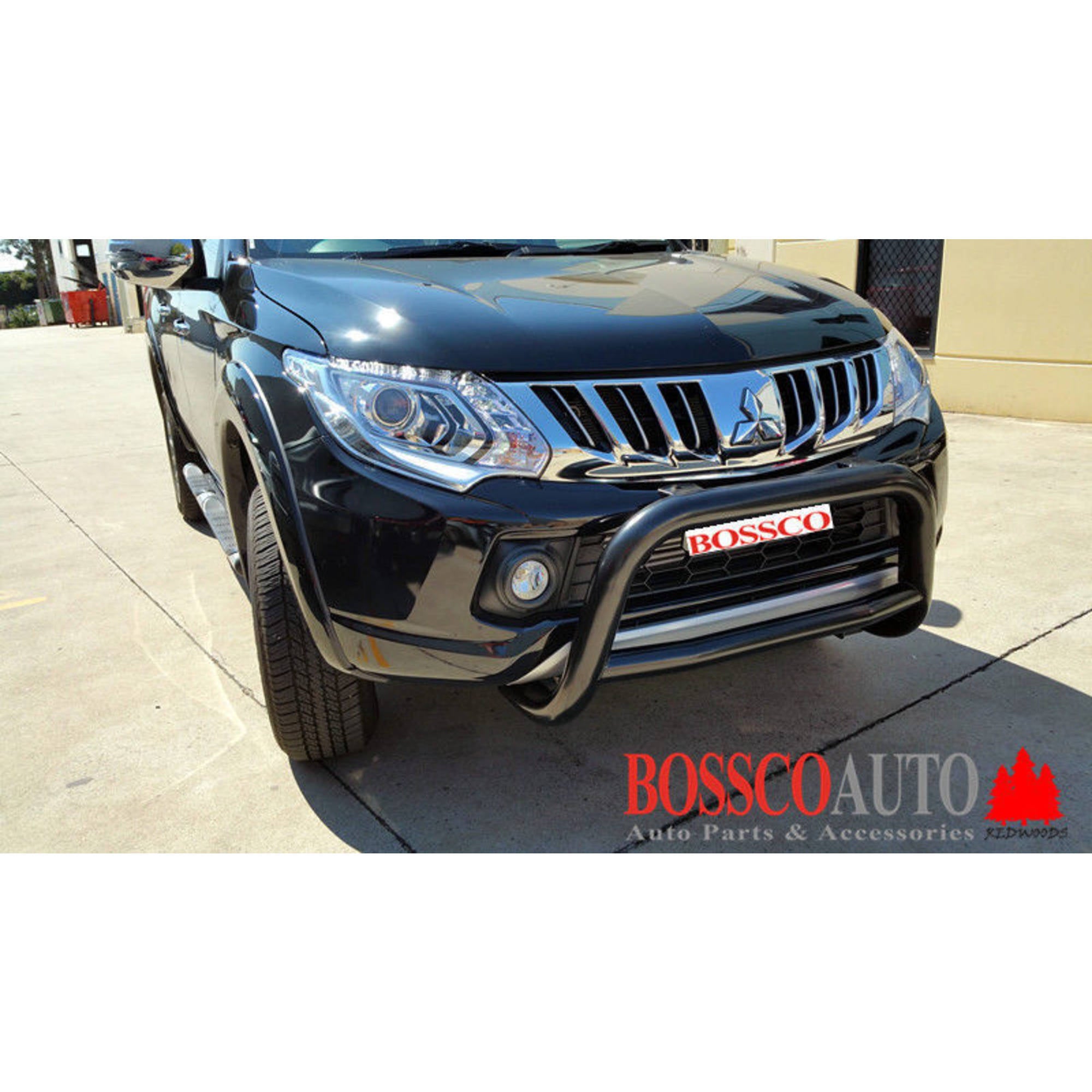 Black Nudge Bar Suitable for Mitsubishi Triton 2015-2019 - FACTORY SECONDS