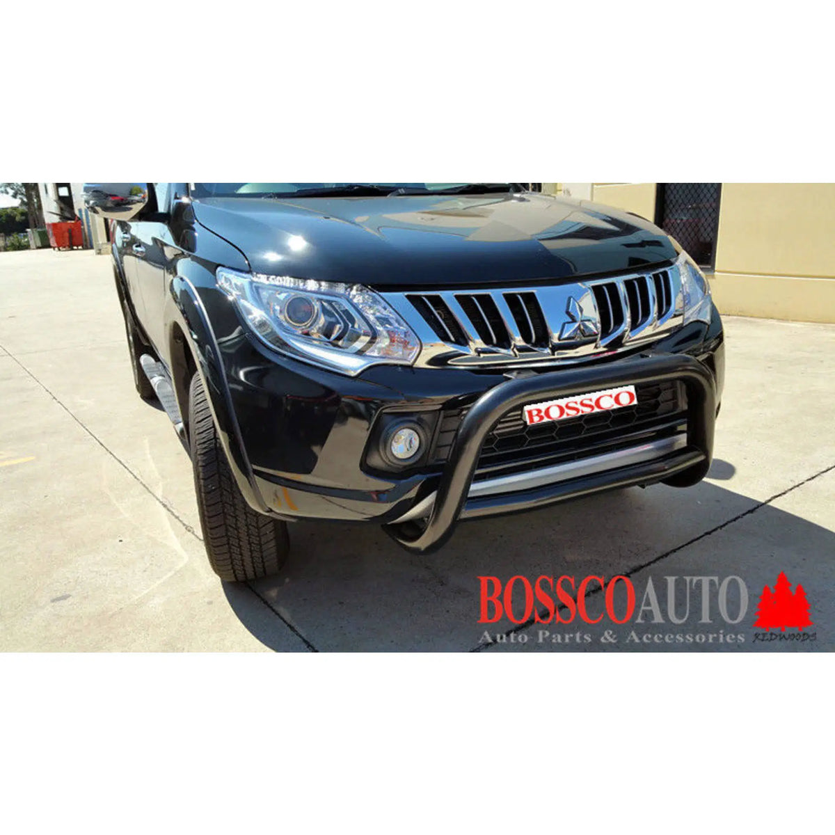 Black Nudge Bar for Mitsubishi Triton 2015-2019 | Factory Seconds Front Protection Bar