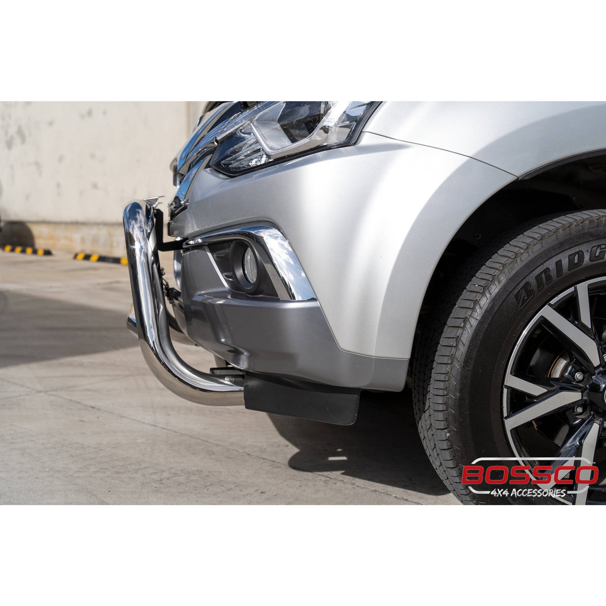 Stainless Steel Low Nudge Bar suitable for Isuzu MU-X 2012-2019