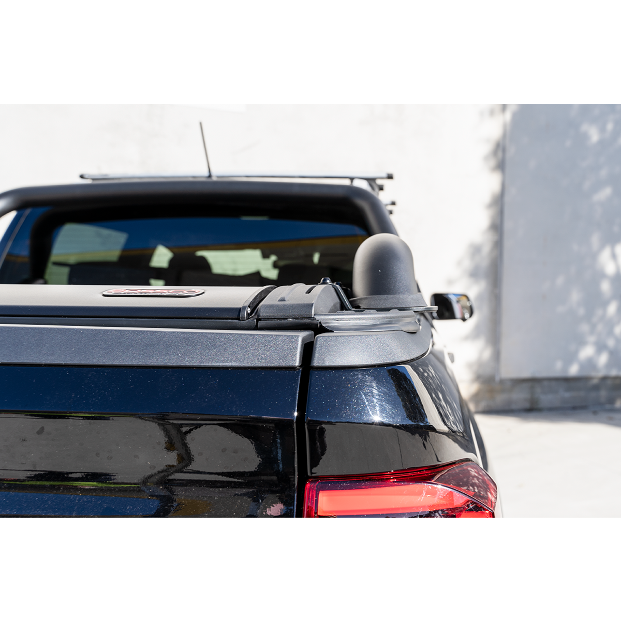 Manual Roller Shutter Suitable For All New Volkswagen Amarok NF 2022-2025